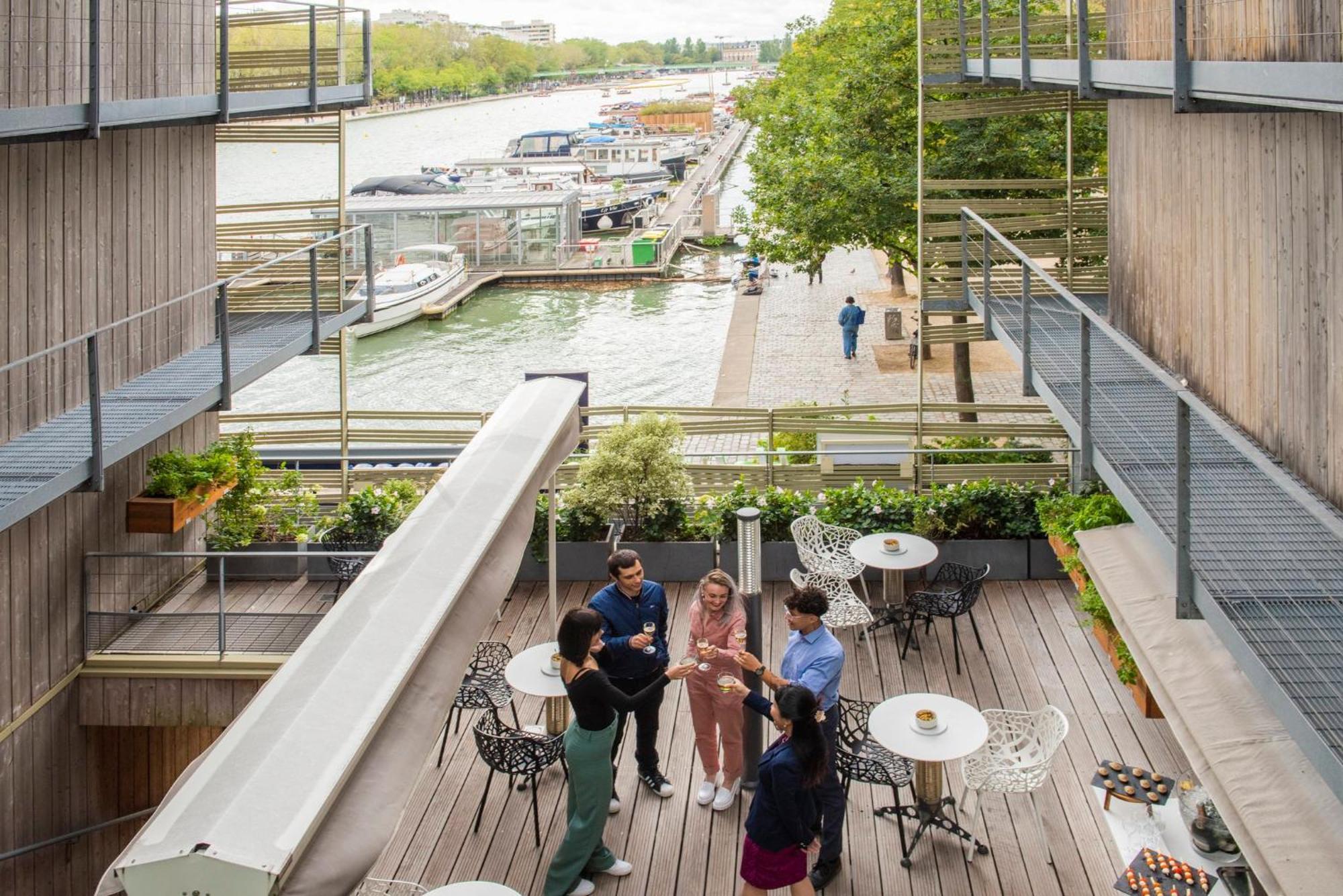 Express Paris-canal De La By Ihg Hotel