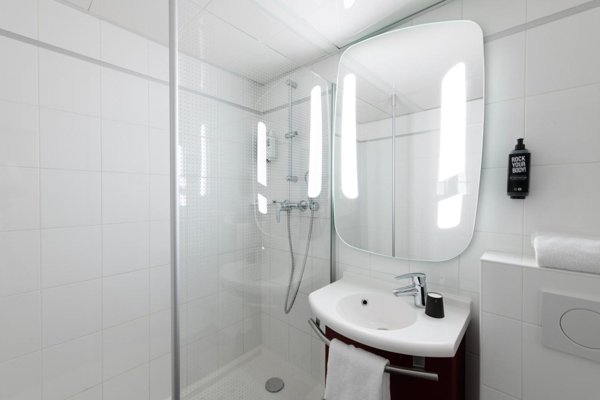 Ibis Grands Boulevards Opéra 9e