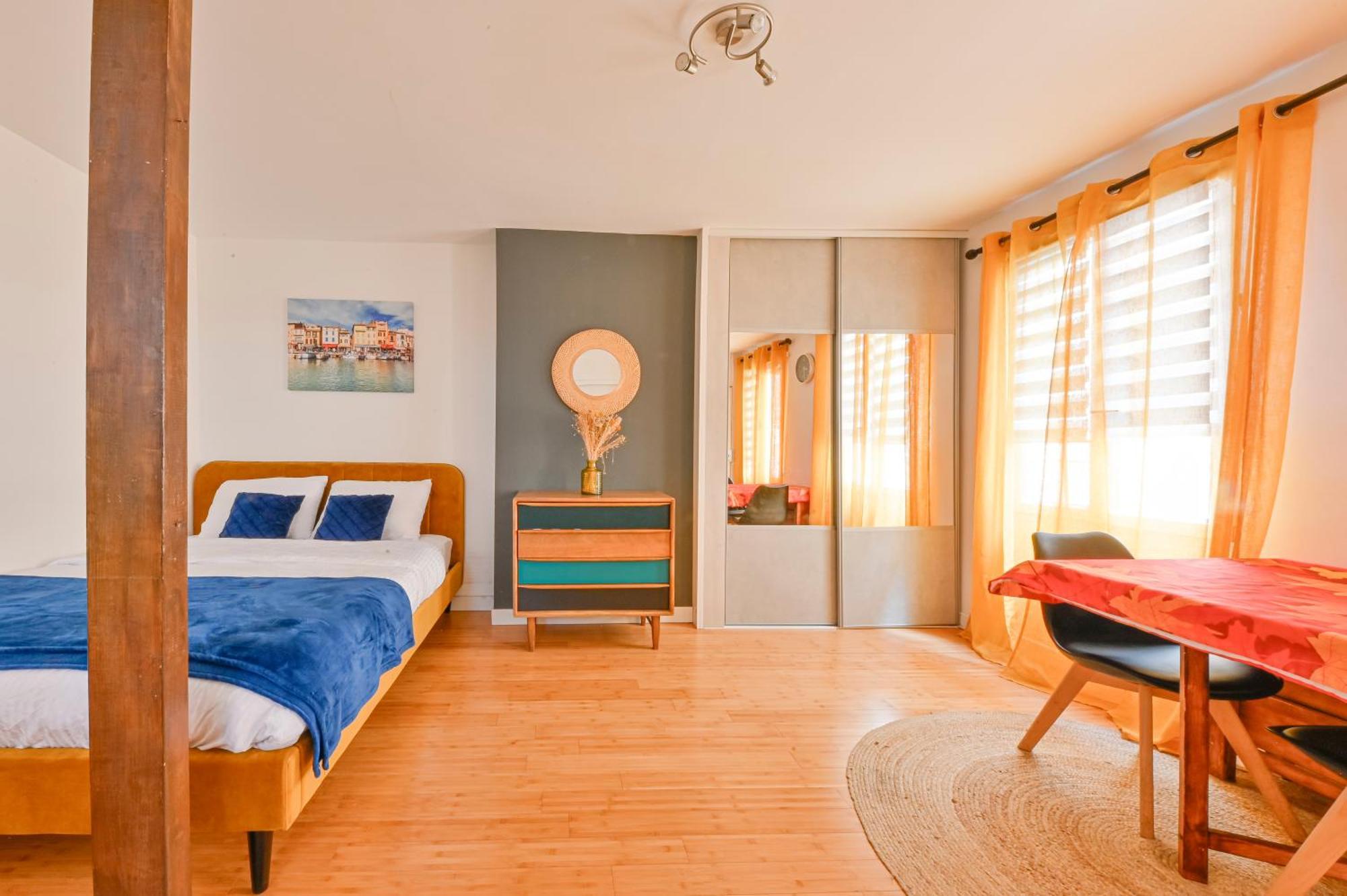 Pantheon Apartment