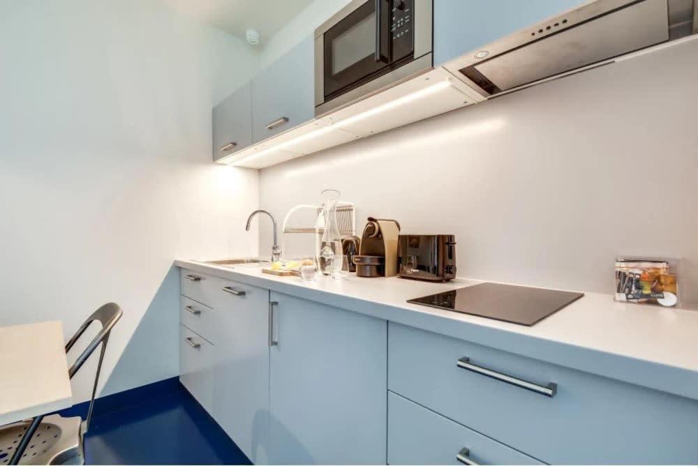 Apartment Modern & Colourful 3bd For 9 Guests In Le Marais!