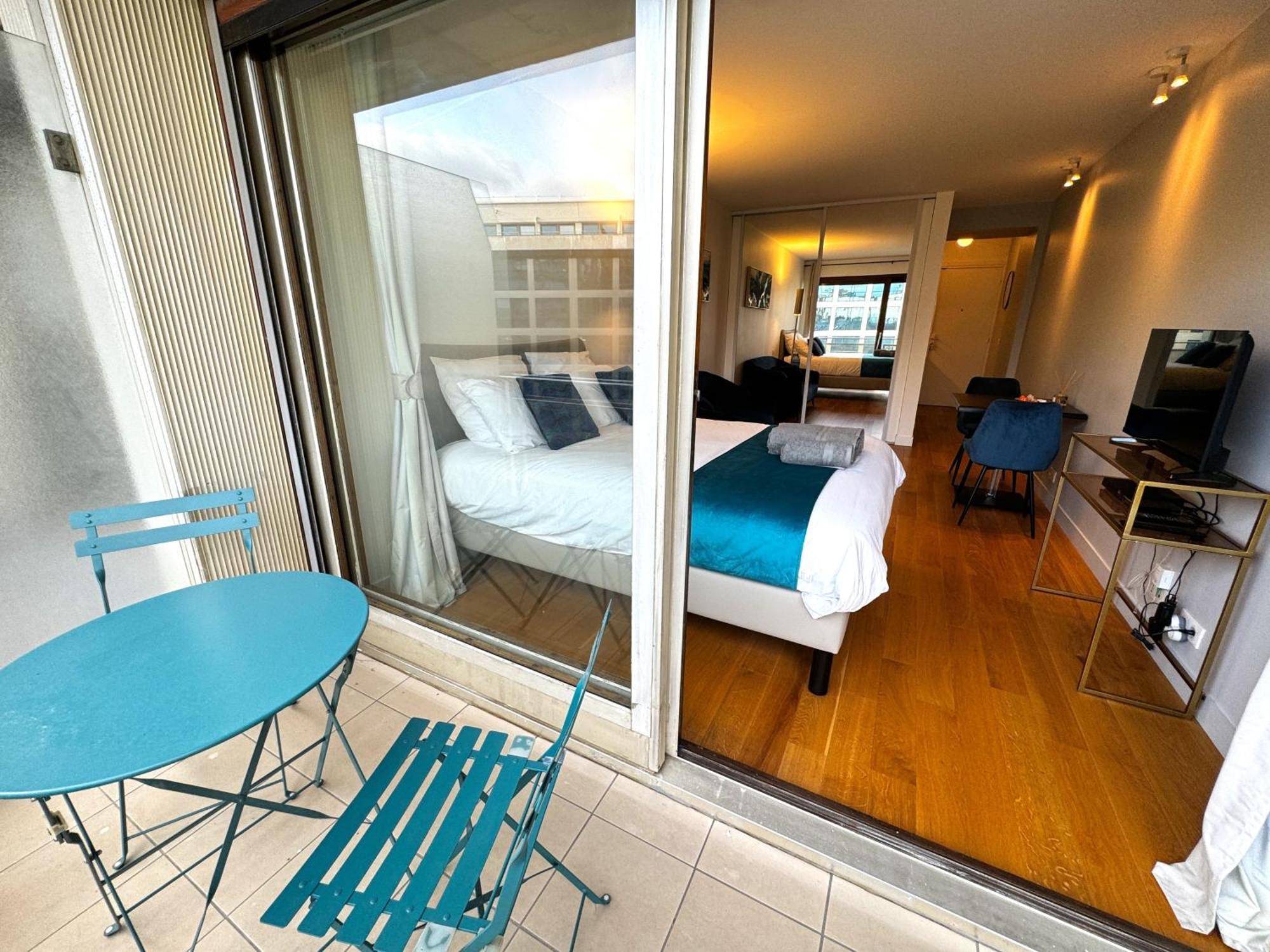 Le Wagram - With Terrasse - Arc De Triomphe Appartement Paris