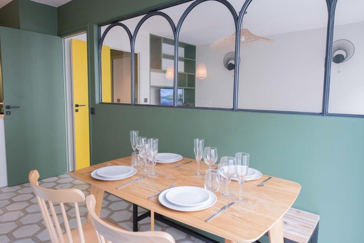 Recently Renovated 3bd Next To Invalides Paris