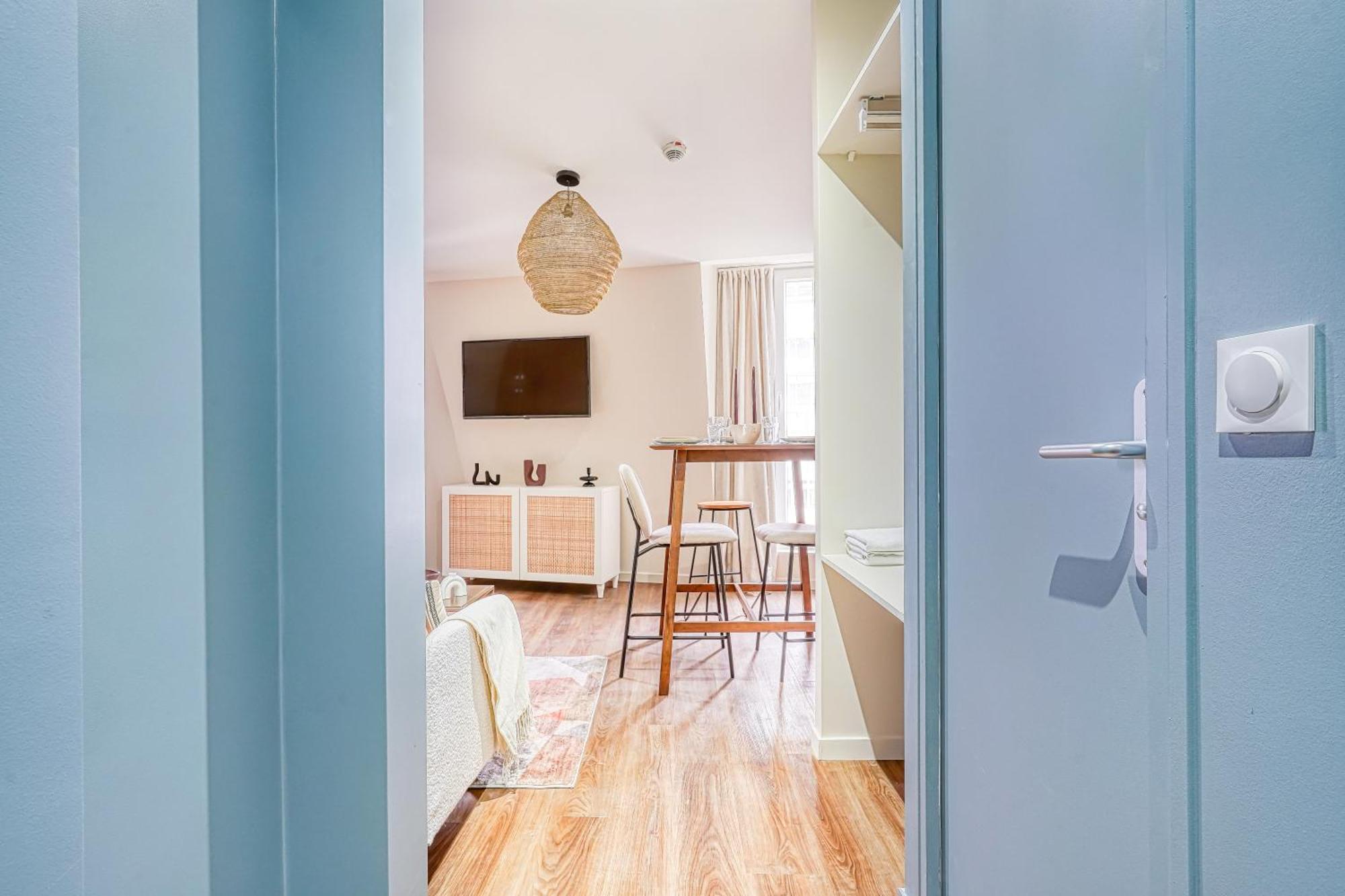 Le Belleville Apartment