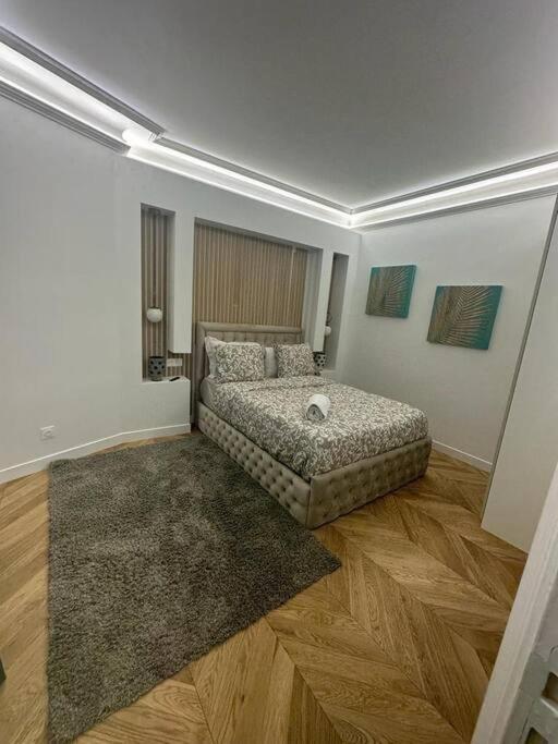 Arc De Triomphe - Triangle D'or Appartement