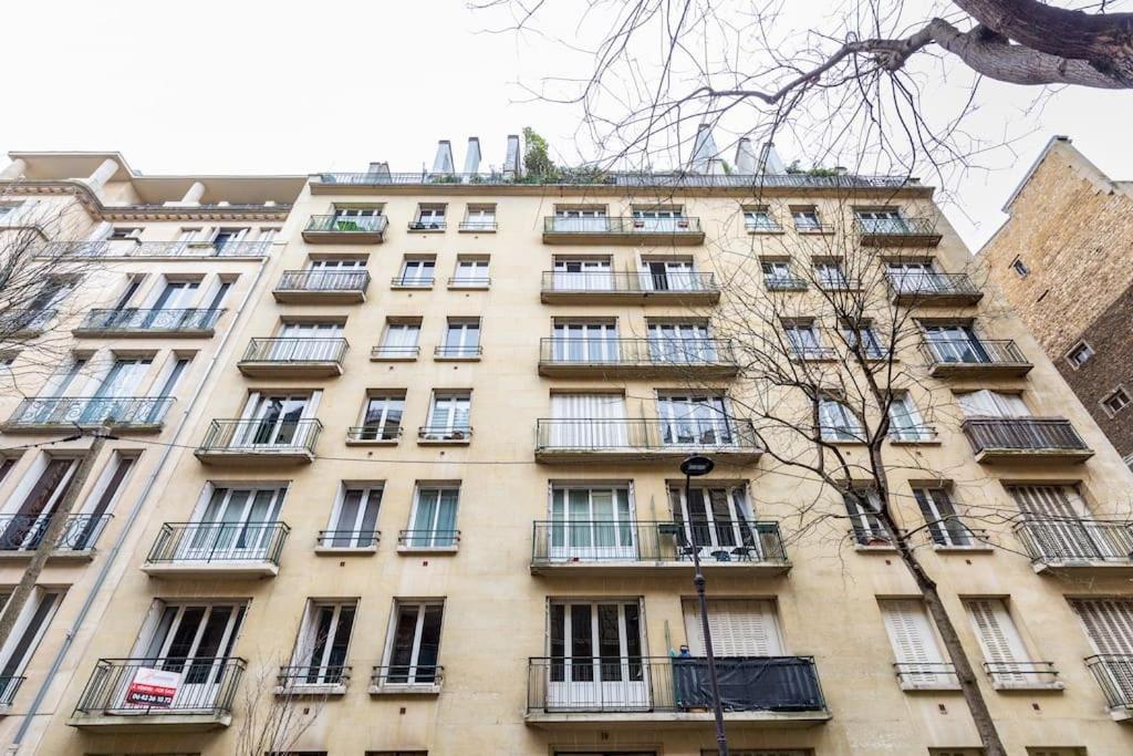 Apartment Studio#porte Dauphine#avenue Foch#2pers. *