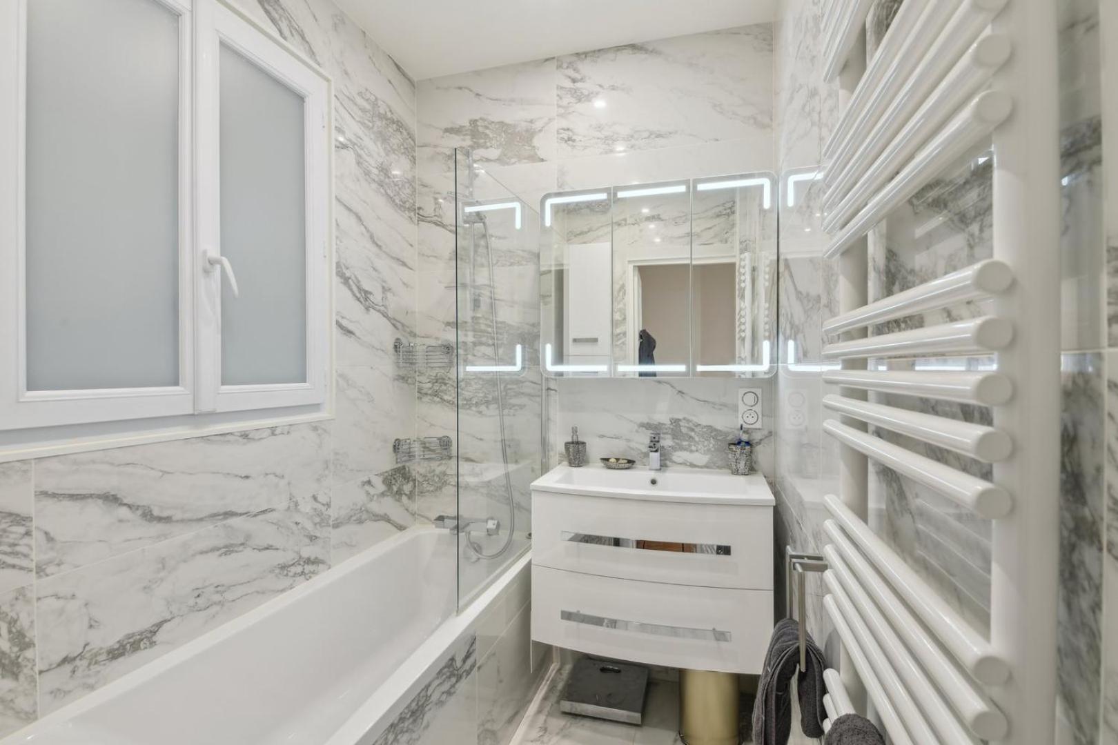 Elegance Parisienne Pres Des Champs-elysees Apartment *