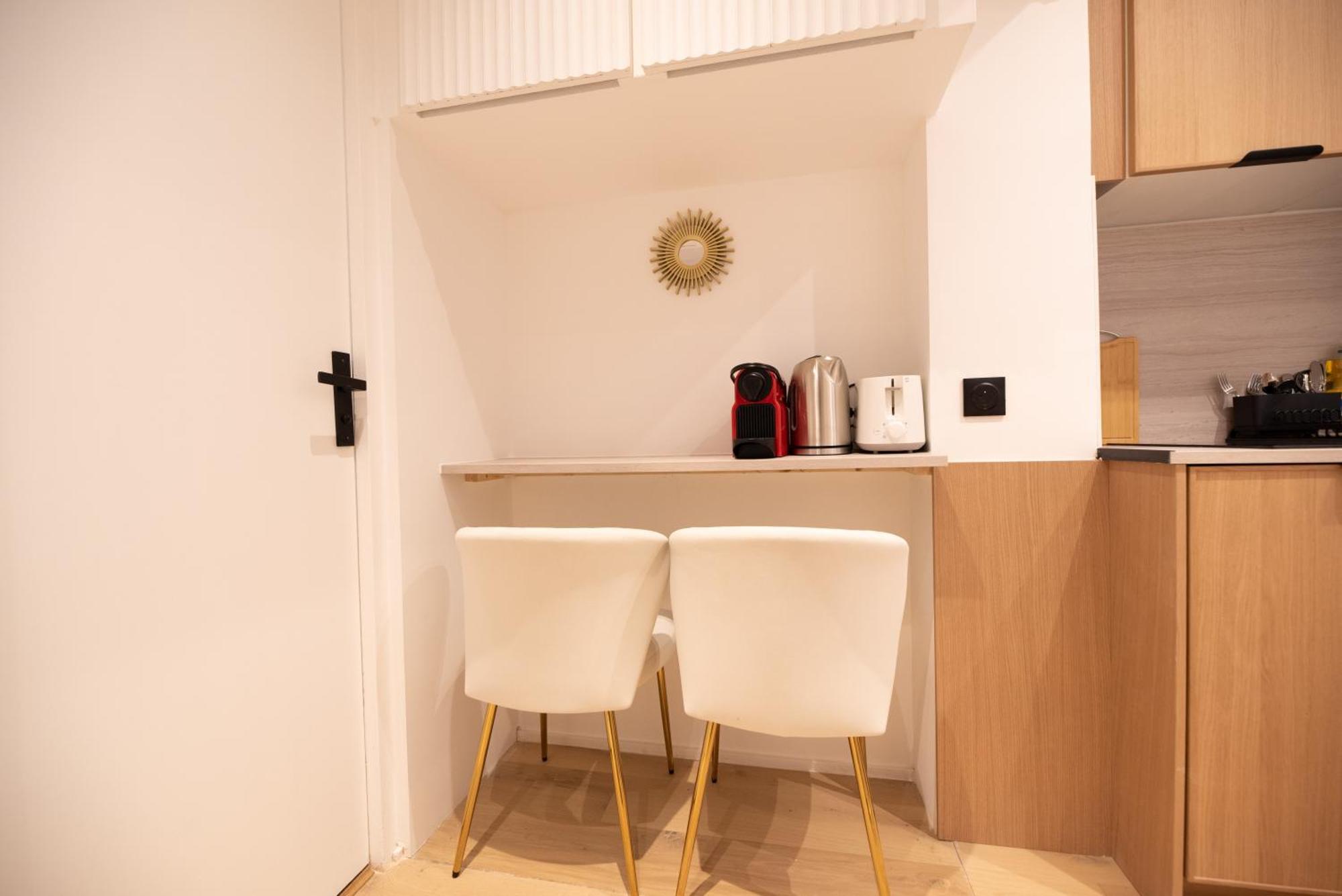 Cosy Flat / Tour Eiffel Area Apartment
