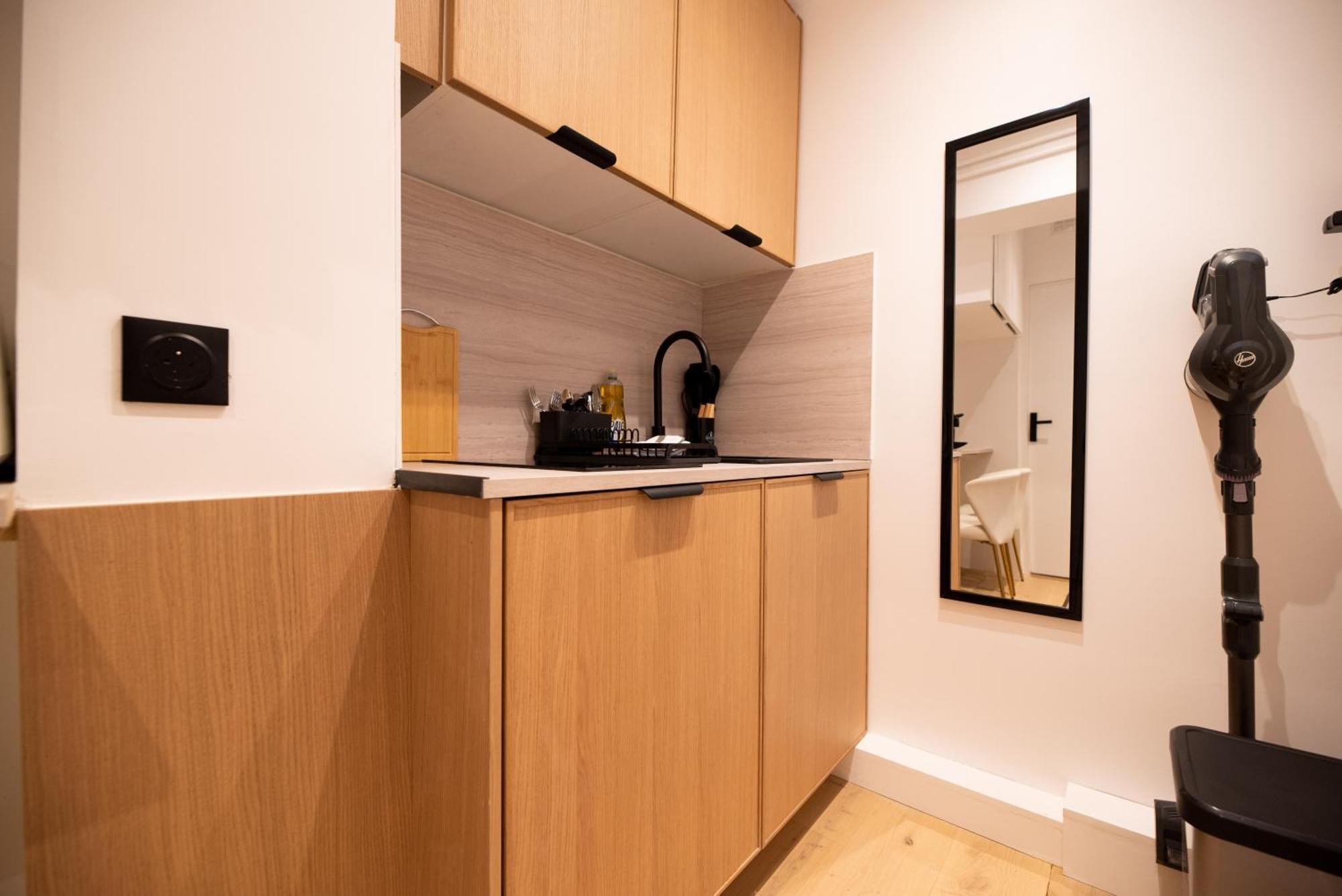 Cosy Flat / Tour Eiffel Area