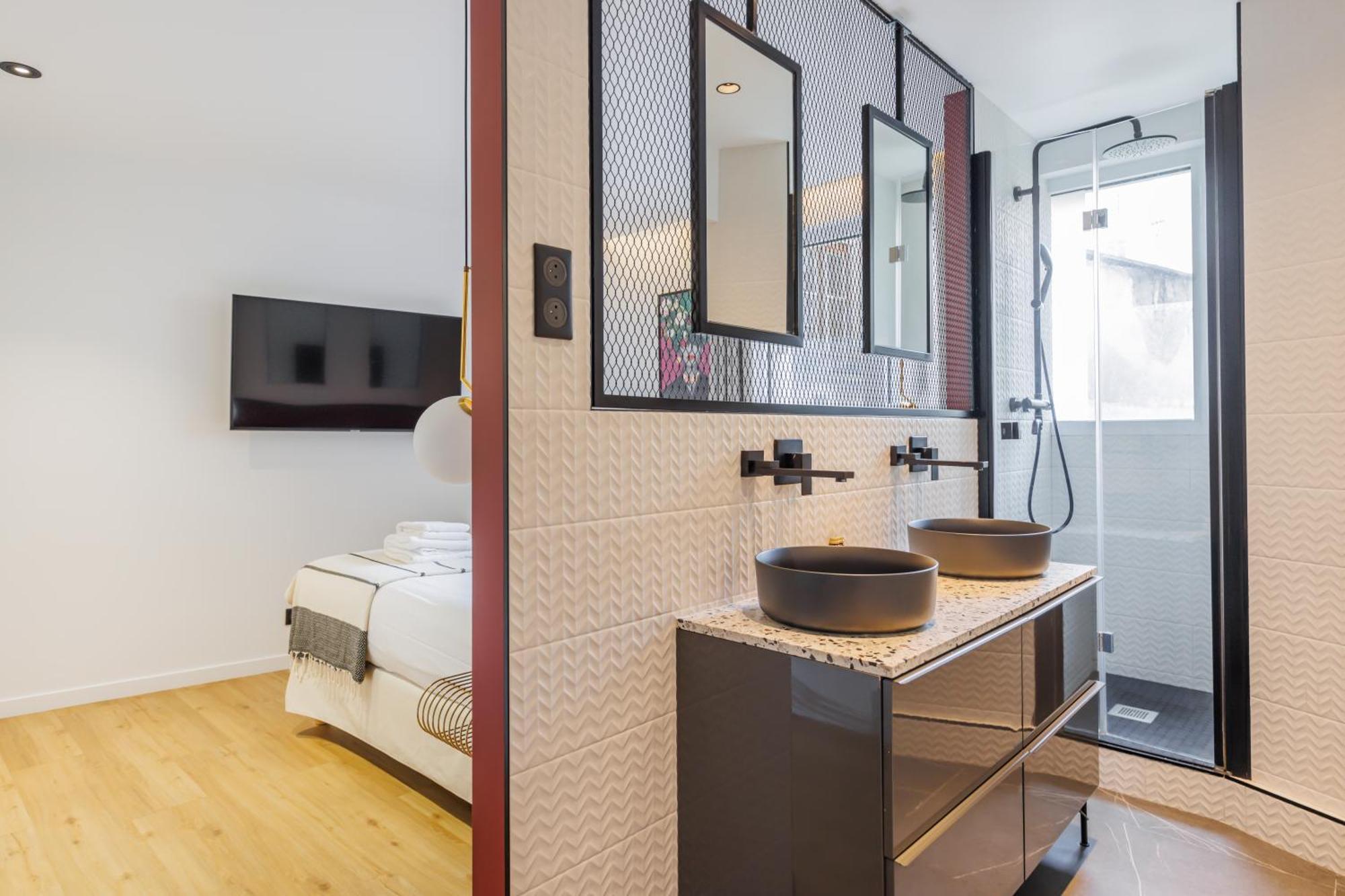 Cmg Canal Saint-martin Vellefaux Apartment Paris