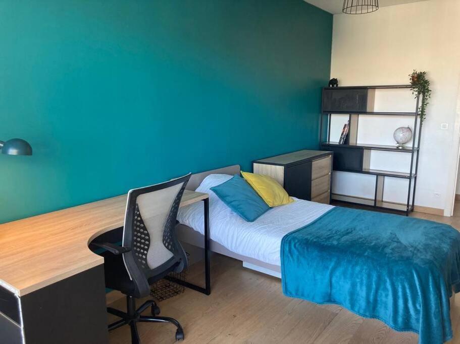 Appart. 100m², 4 Pieces, 2 Salle De Bains, Calme.
