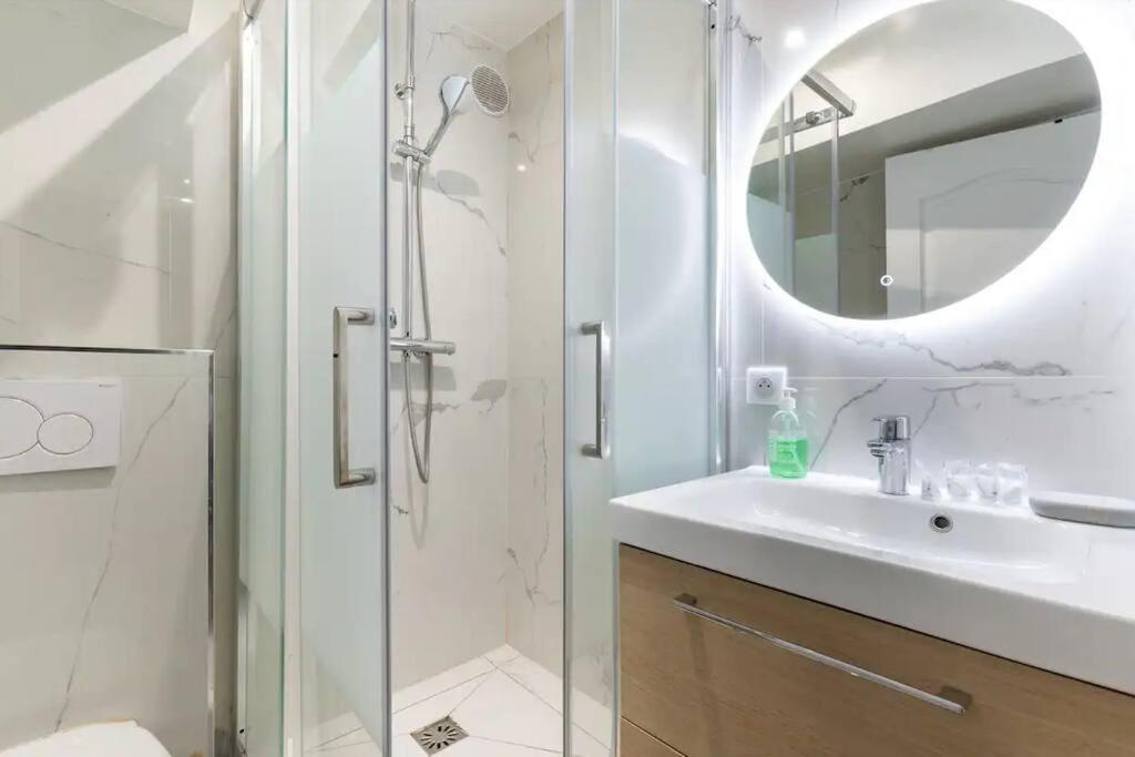 Grands Boulevards 52 Cosy 1br-4p Appartement Paris