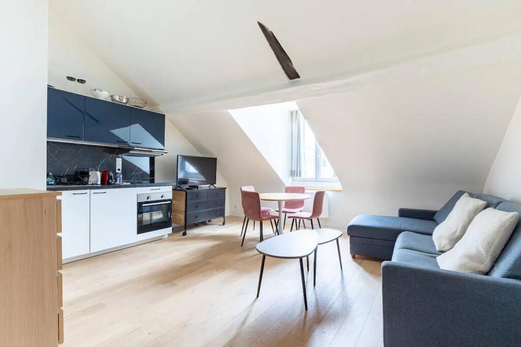 Grands Boulevards 52 Cosy 1br-4p Appartement Paris