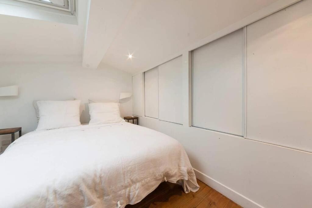 Cosy And Chic Flat In Saint Germain Apartment