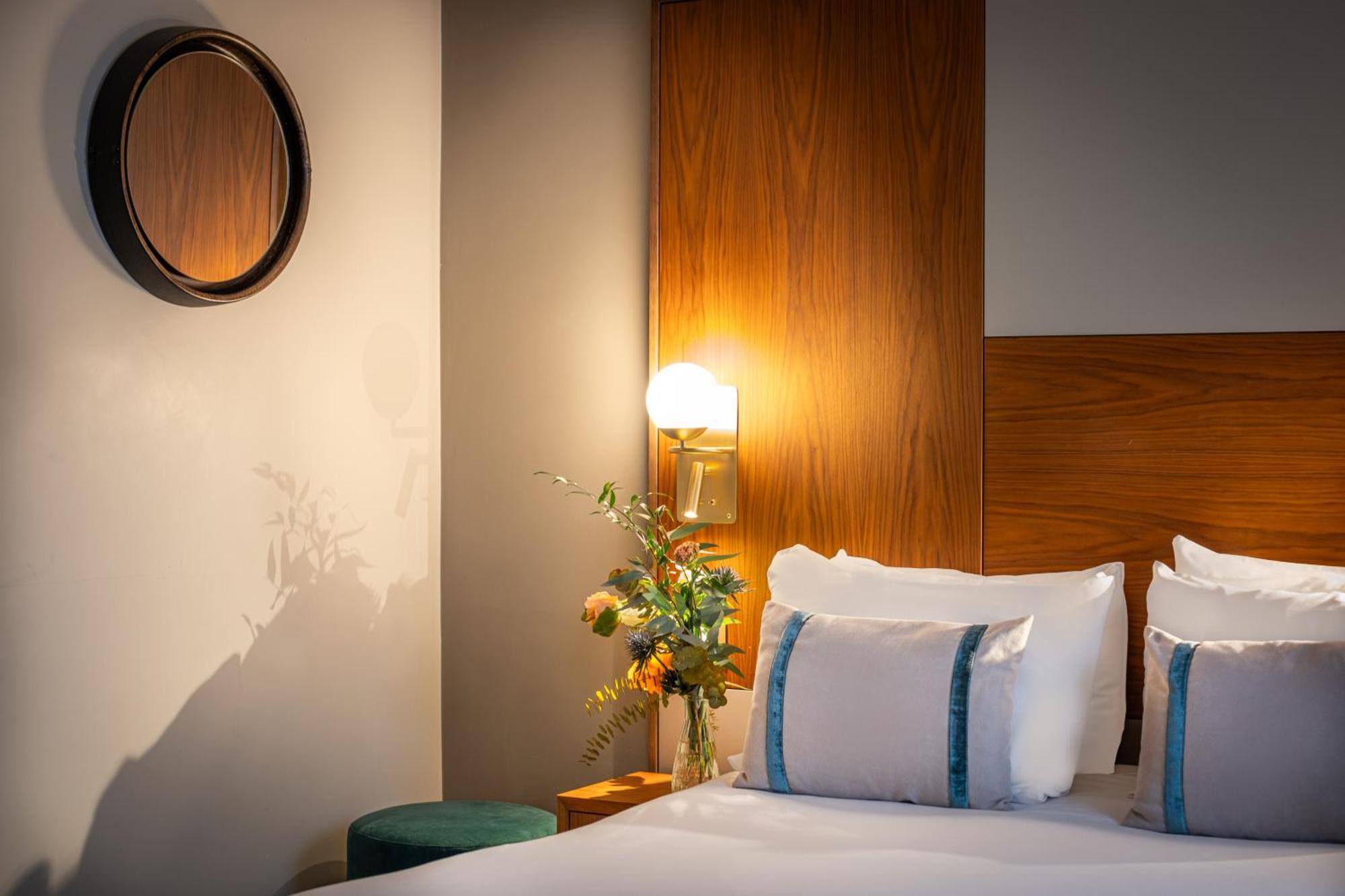 Le Tourville Eiffel Hotel 4*