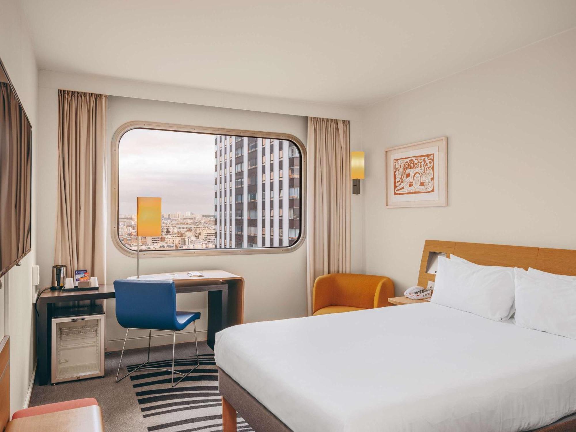Hotel Novotel Centre Tour Eiffel 4*