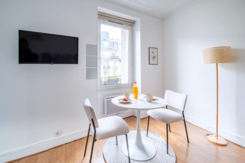 Proche Boulevard Voltaire Apartment *