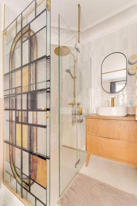 Trocadero -3 Bedrooms Apartment Paris