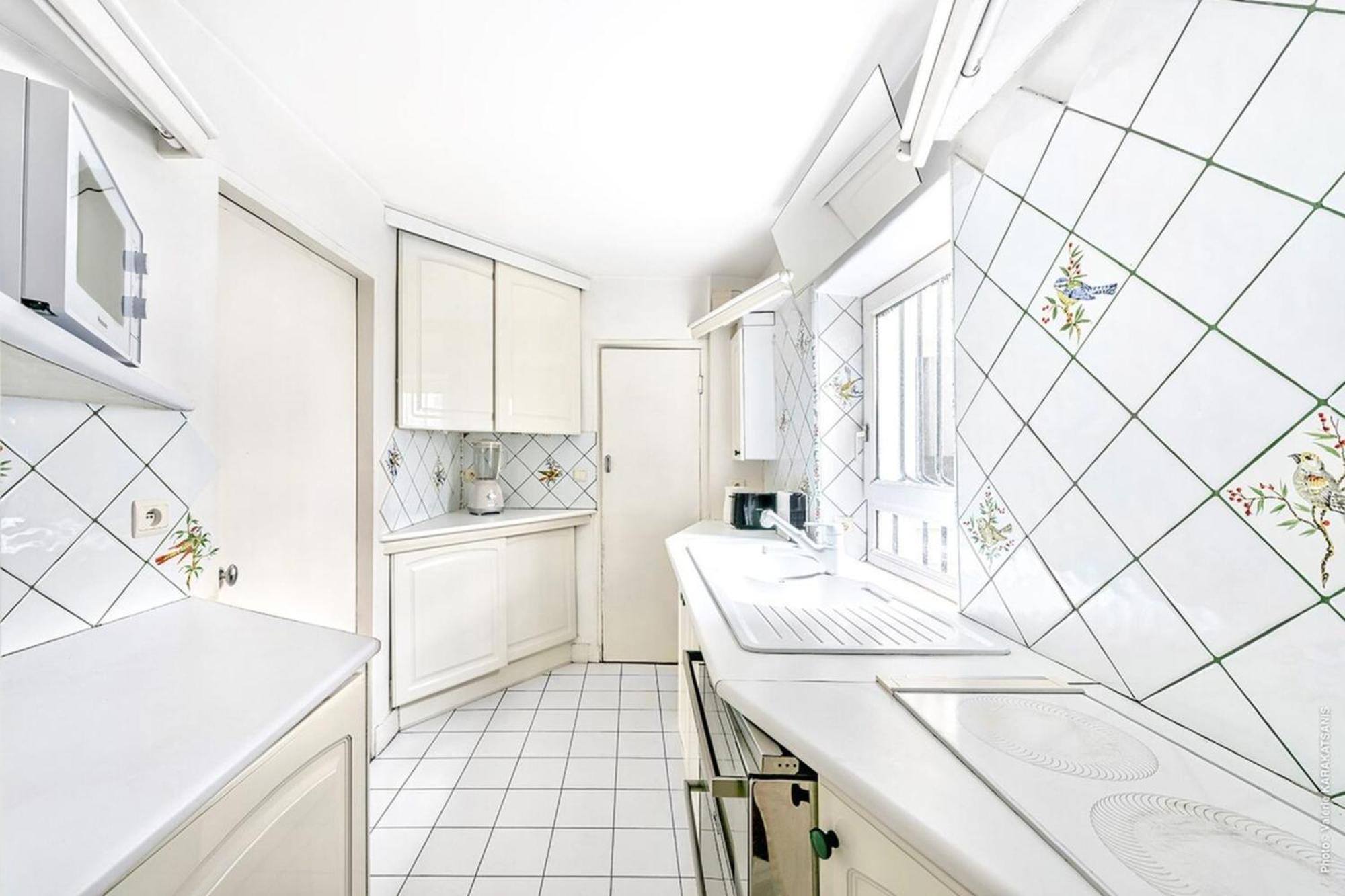Ile Saint Louis - Quai D'orleans 2bdr By B'your Appartement