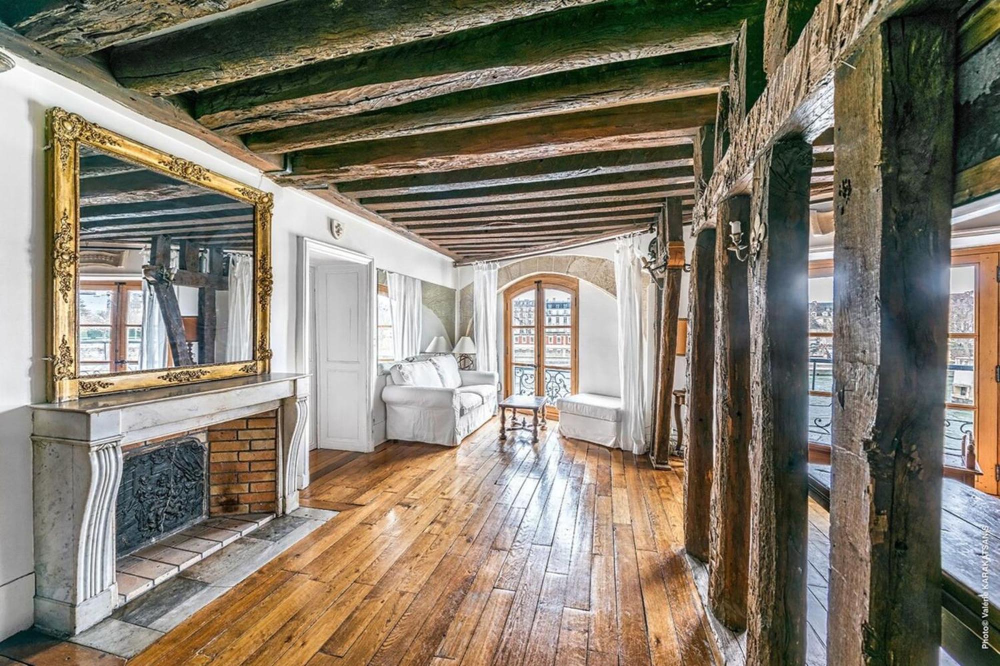 Appartement Ile Saint Louis - Quai D'orleans 2bdr By B'your