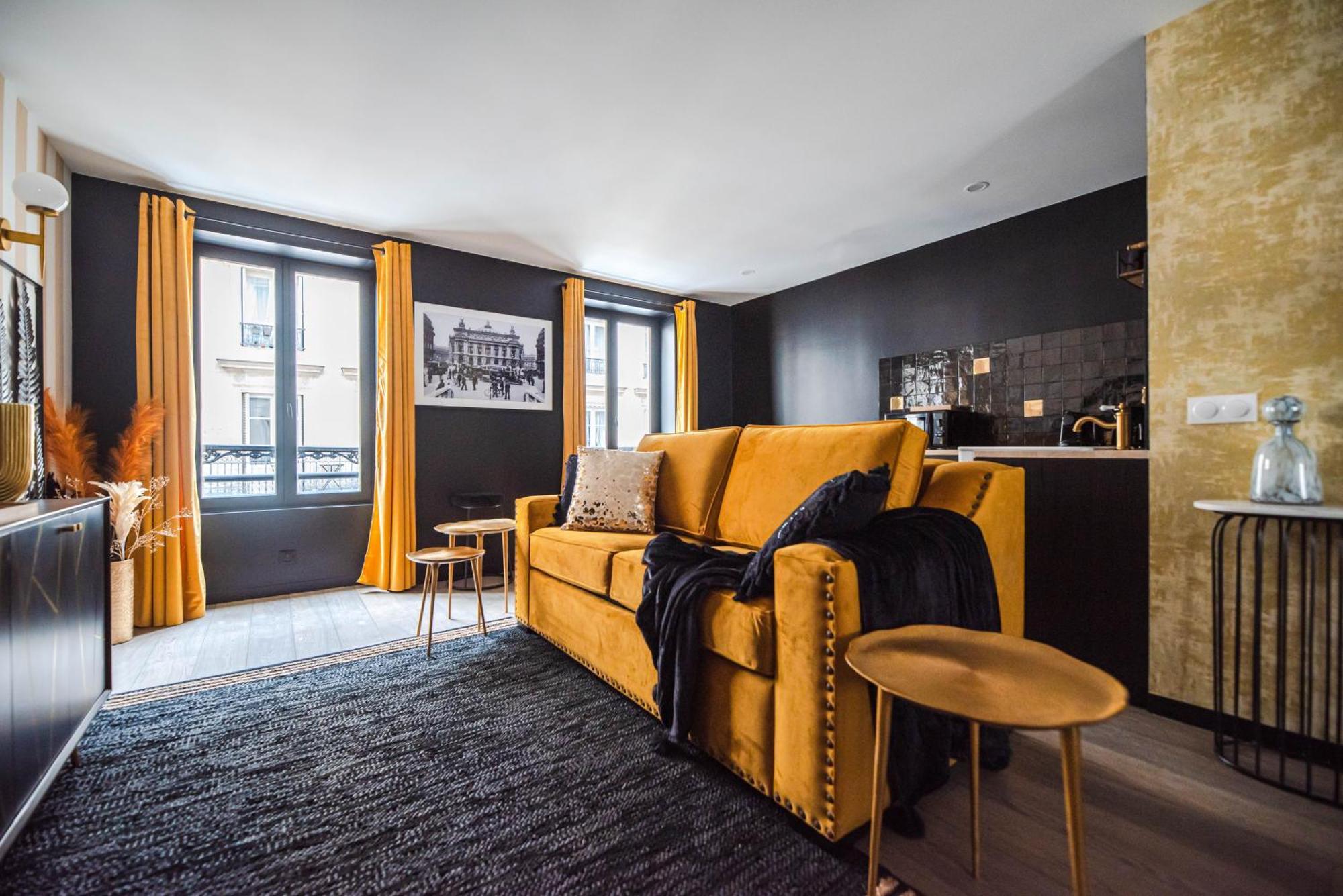 Monsieur Montmartre - Moulin Rouge Apartment Paris