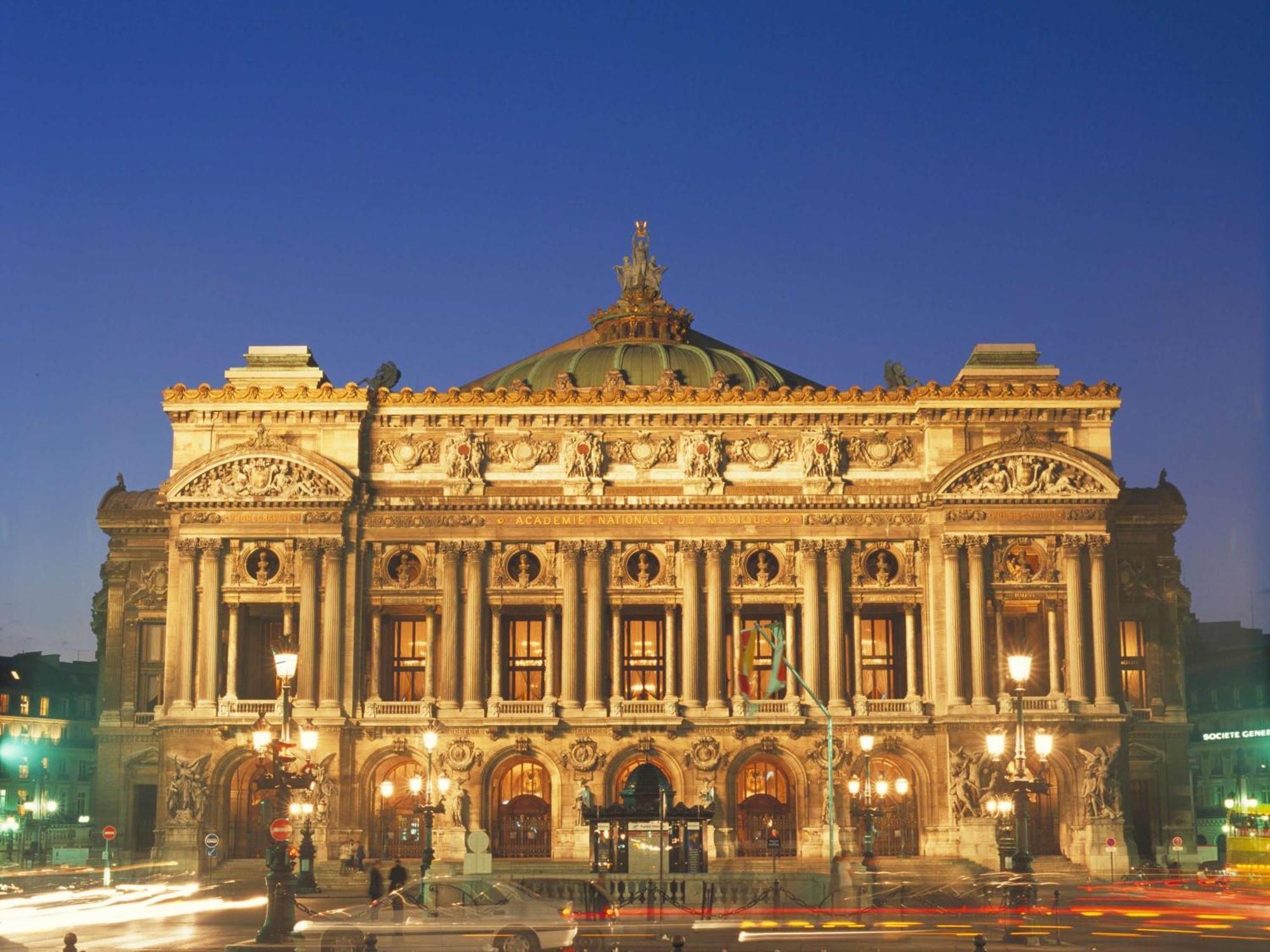 Mercure Pigalle Sacre Coeur Hotel 4*