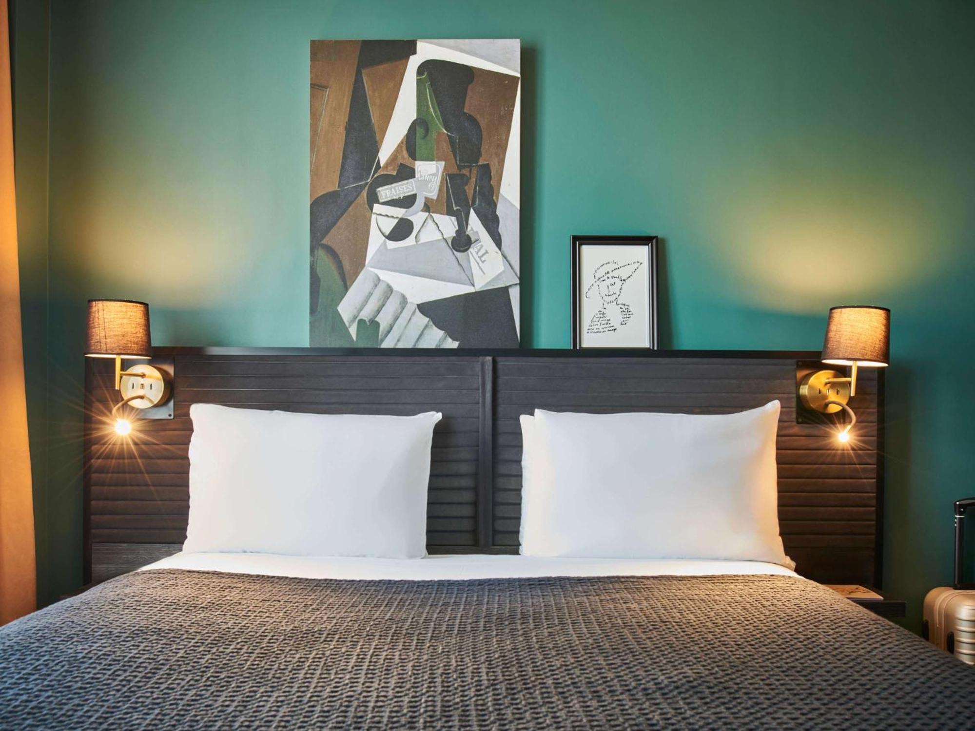 Mercure Tour Eiffel Pont Mirabeau 4*