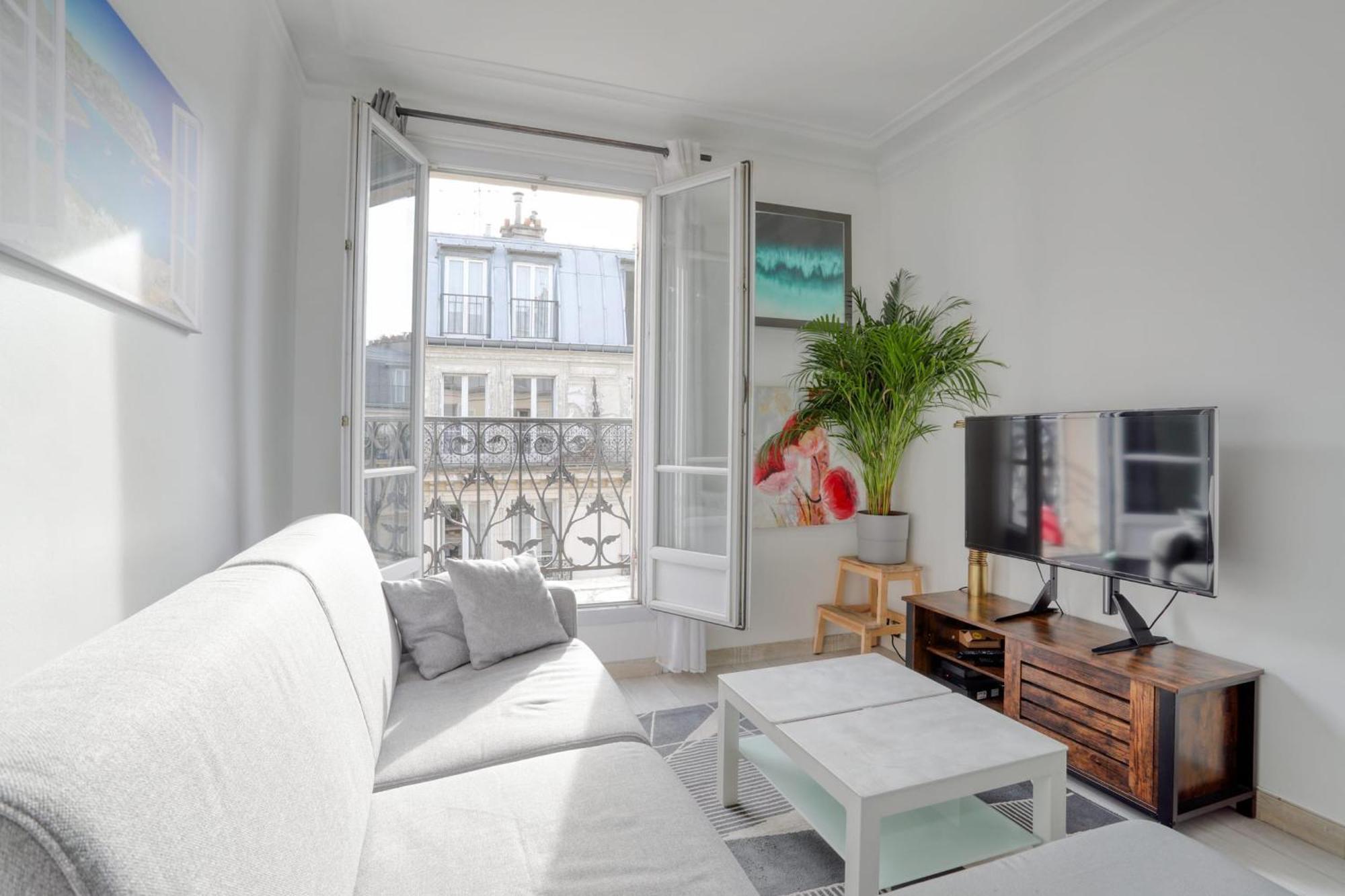 Apartment Grand Spacieux Renove Metro Wifi *
