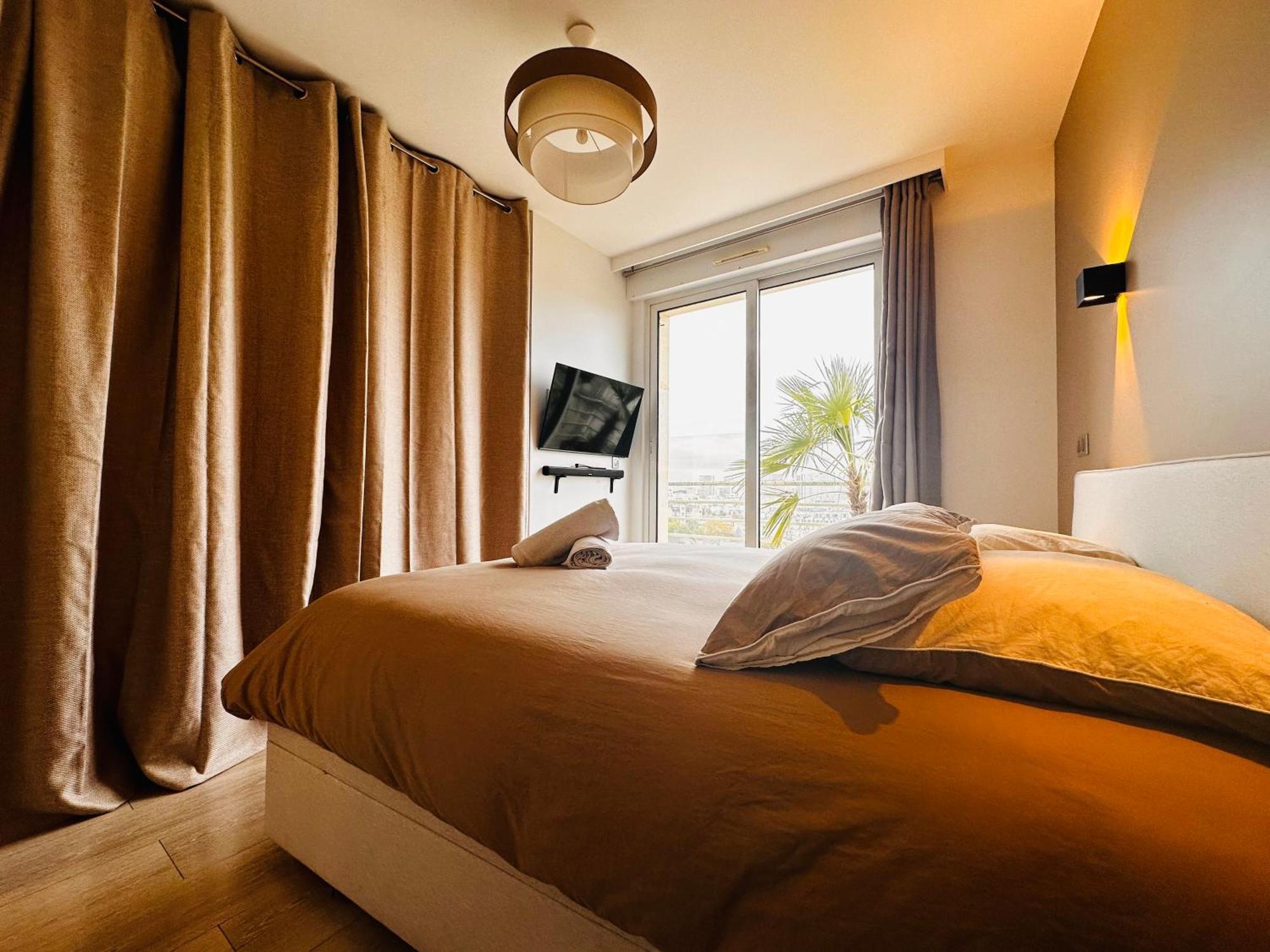 Luxury Flat With Terrace & Eiffel Tower View Appartement *