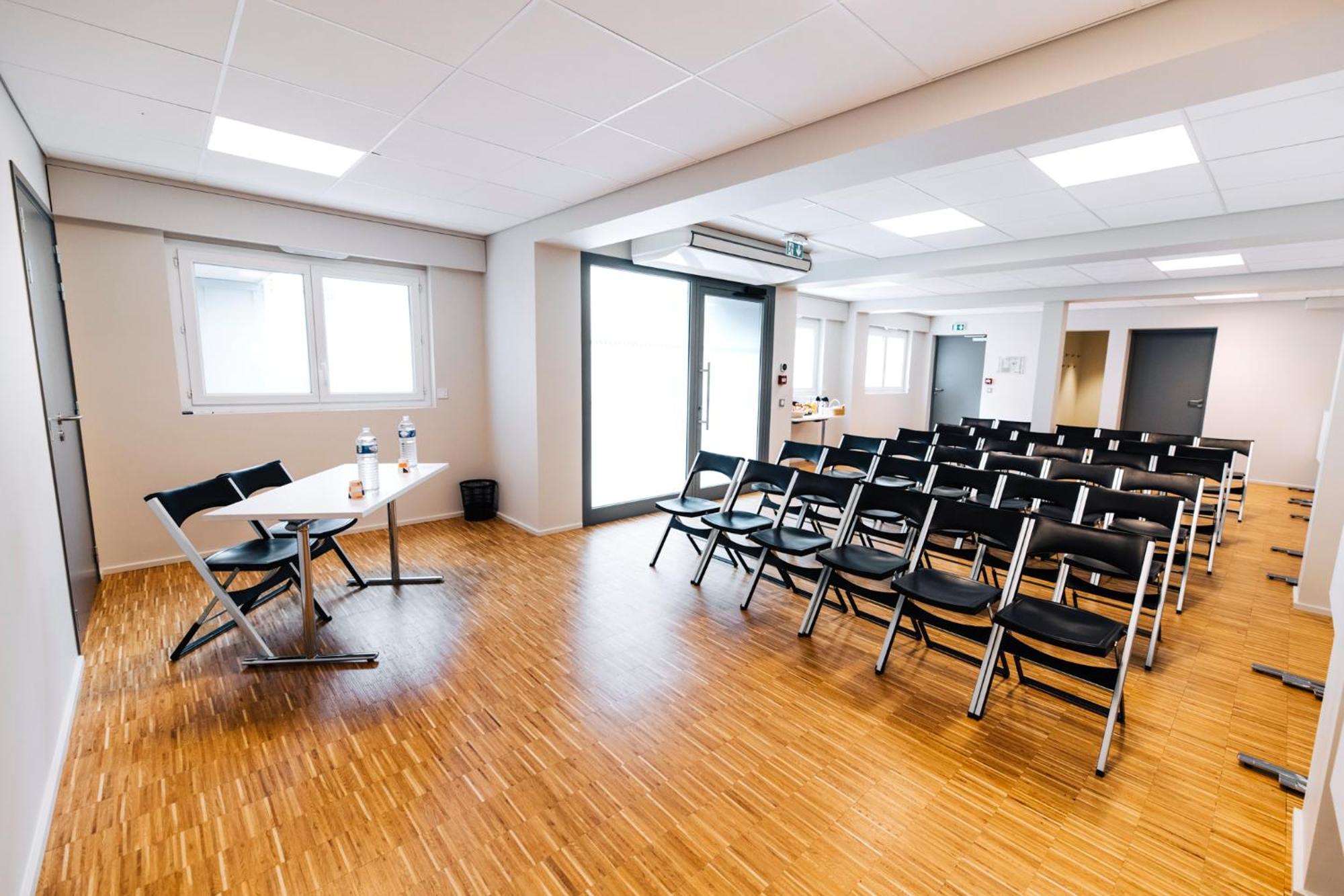 Auberge de jeunesse Fiap Jean Monnet *