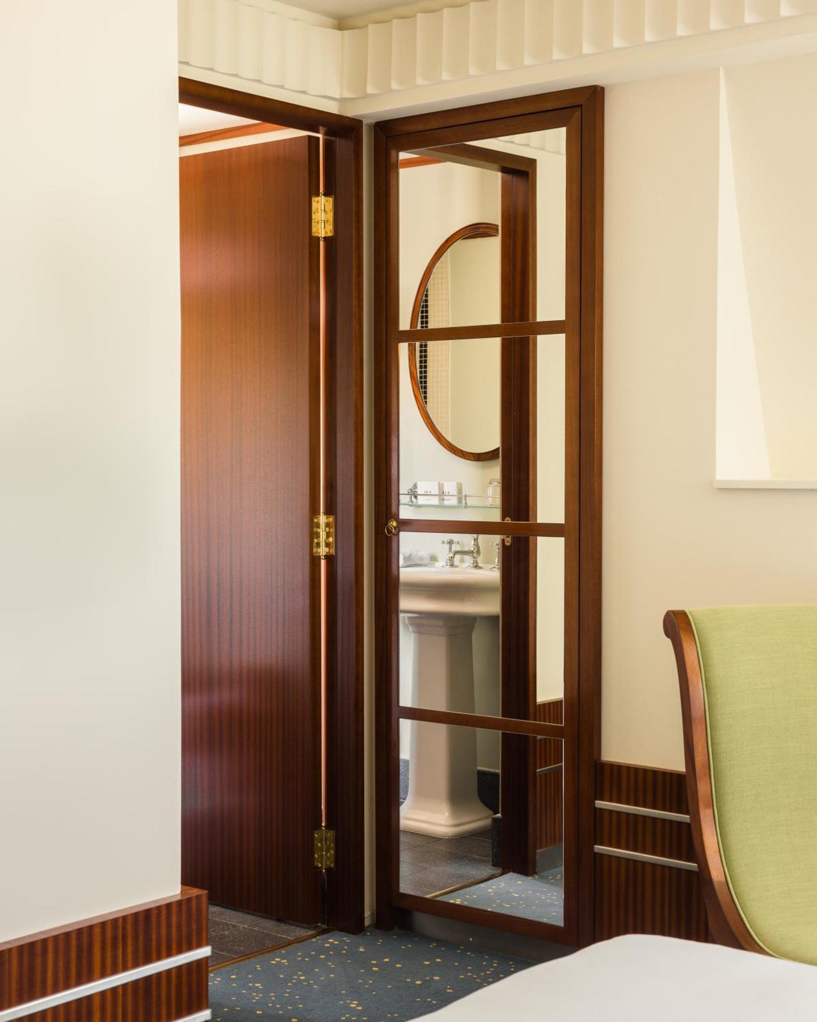Saint Germain Des Prés Hotel 4*