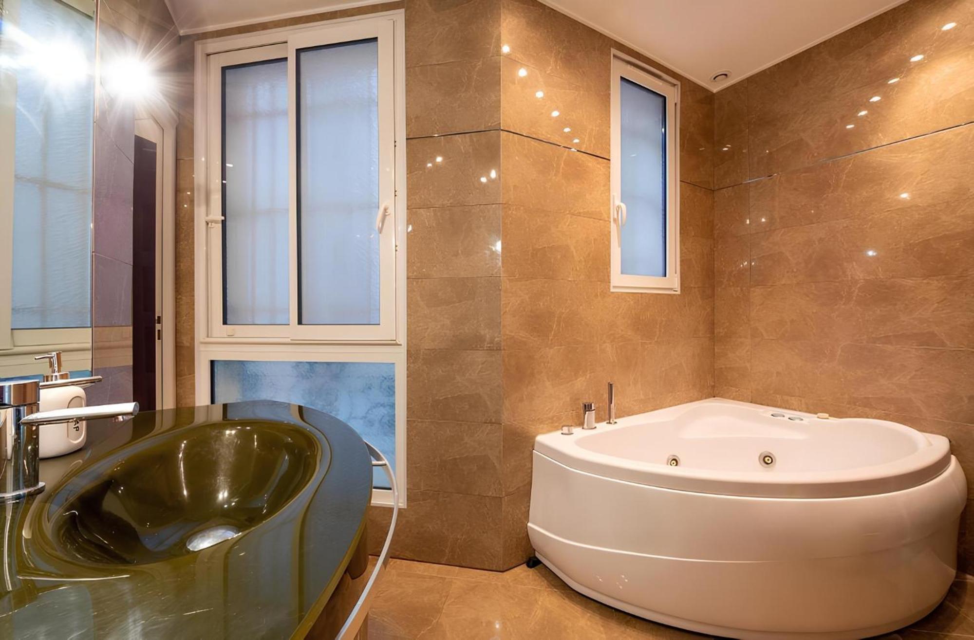 Apartment Luxury Style Appartement, Arc De Triomphe - Champs Elysees Paris