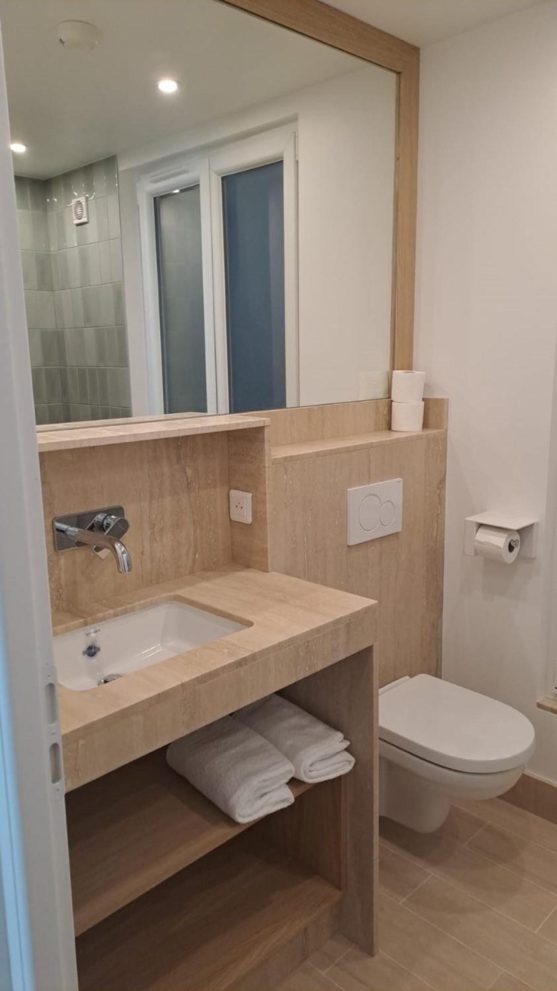 Lucien Hotel Paris