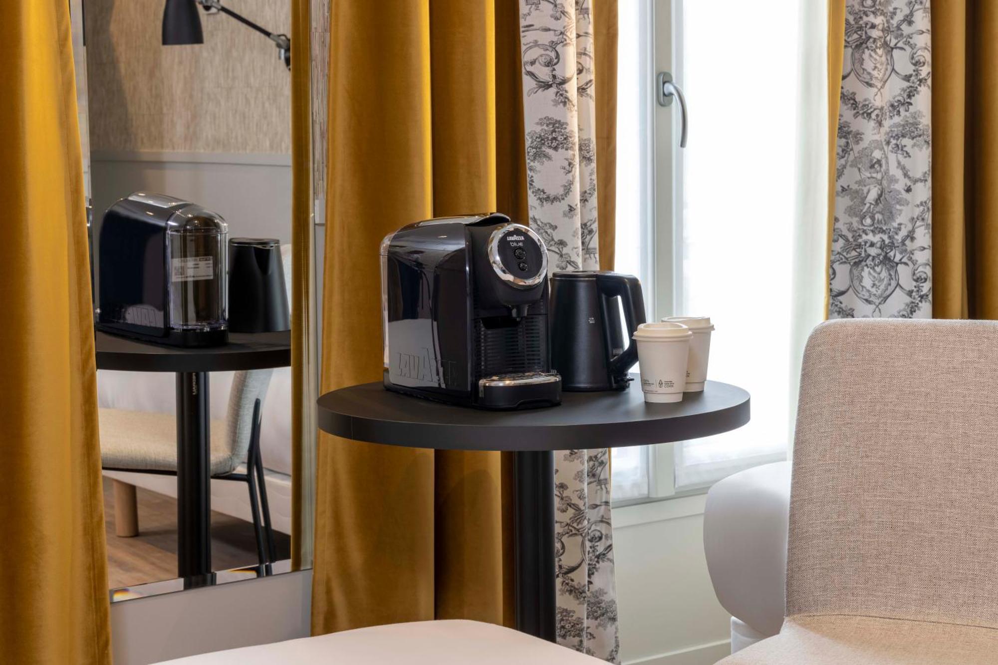 Hotel Grand Leveque Paris