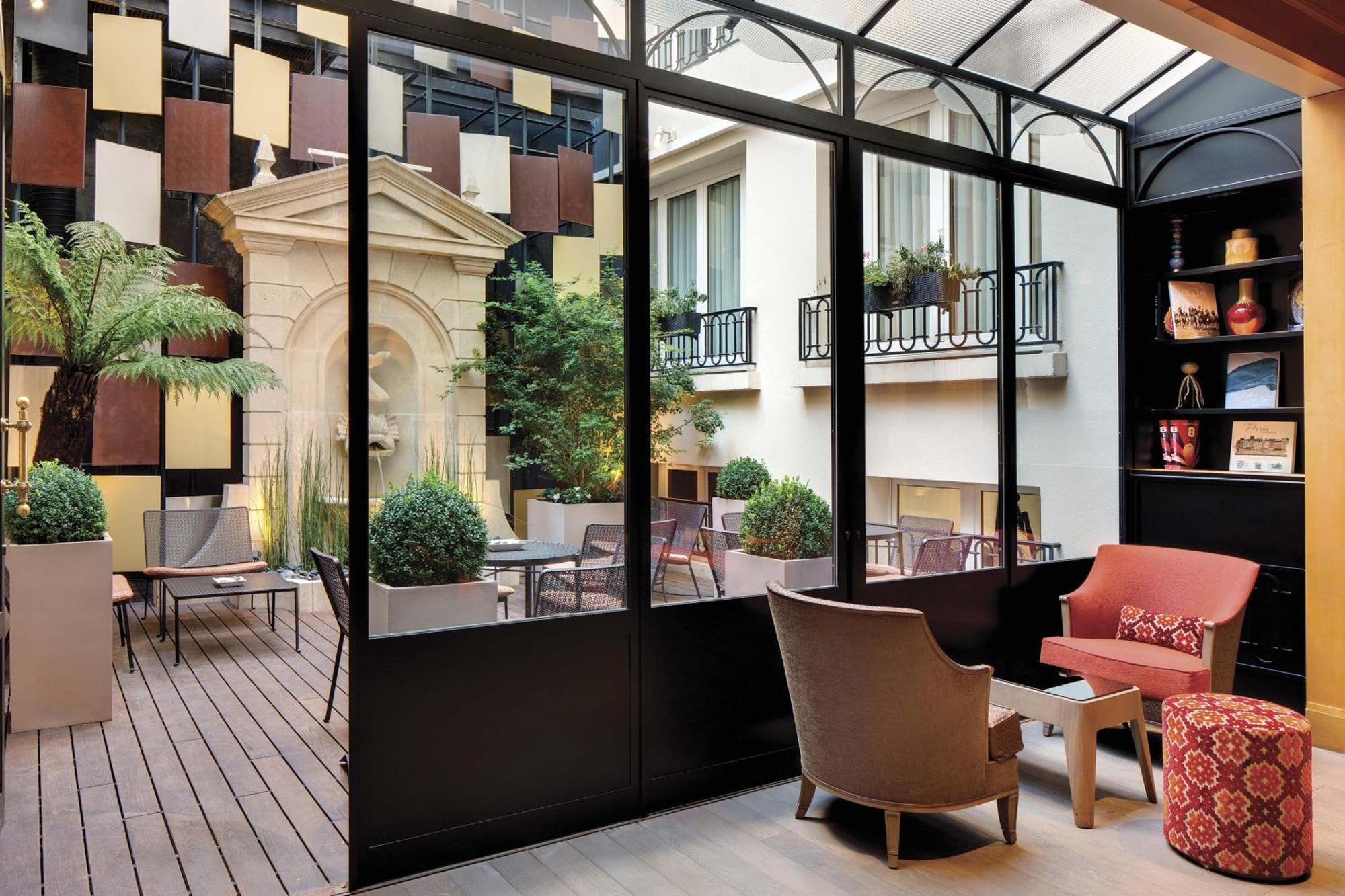 Rochester Champs Elysees
