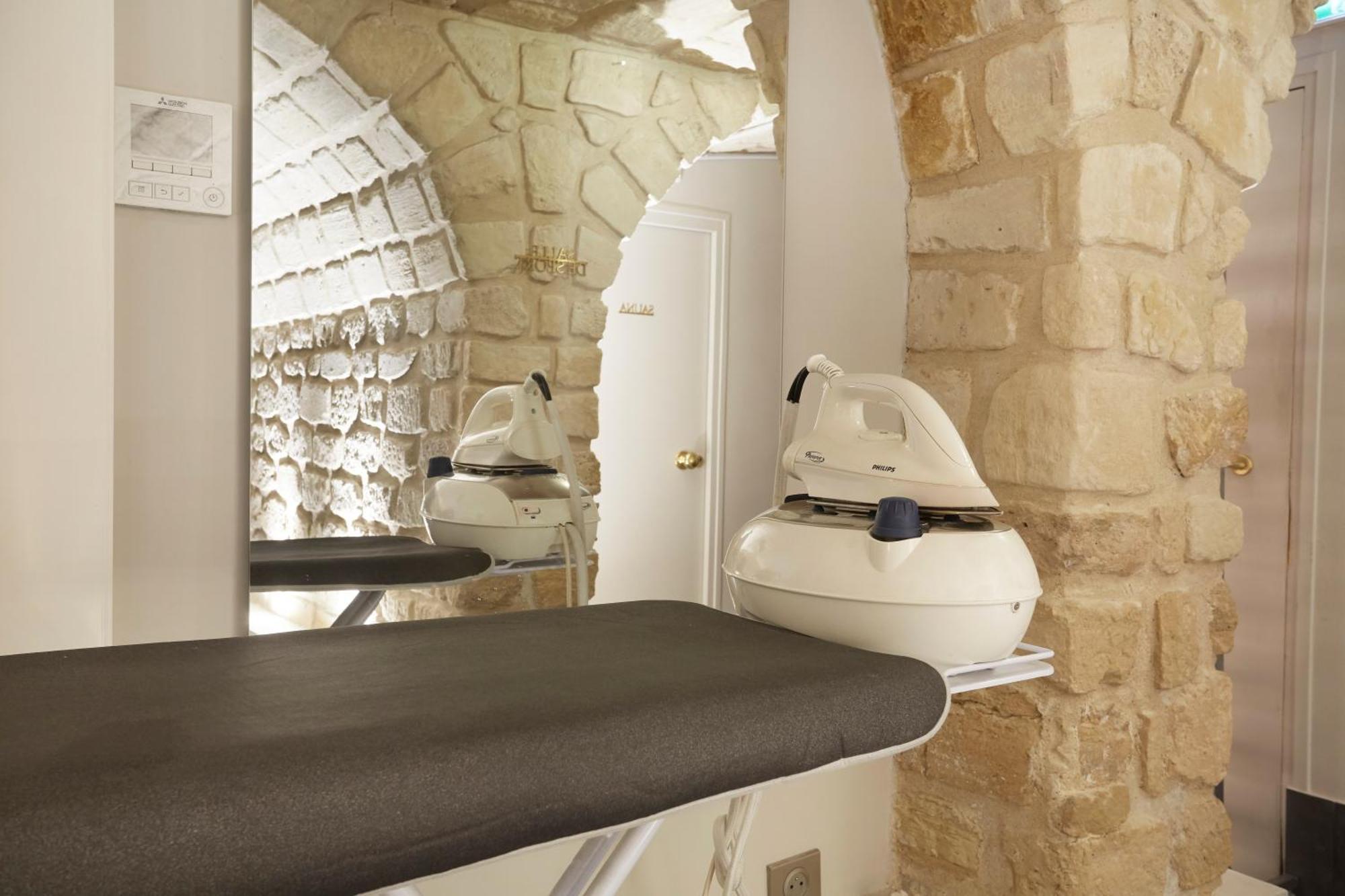 Logis Jardin De Villiers Hotel Paris