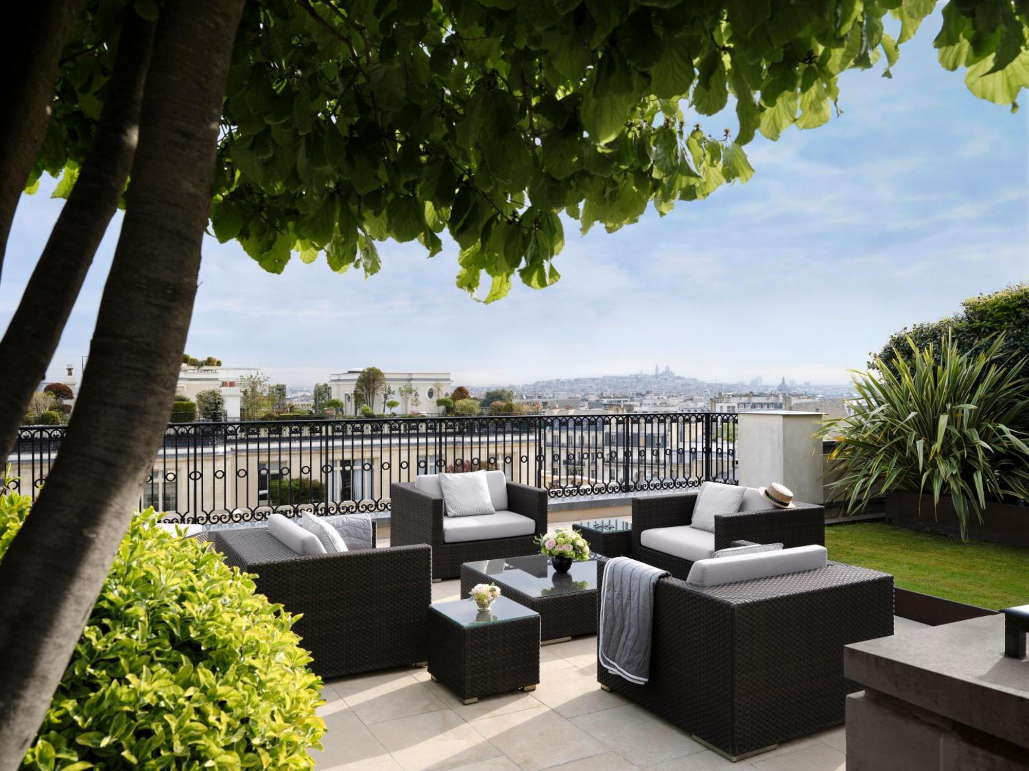 The Peninsula 5* Paris