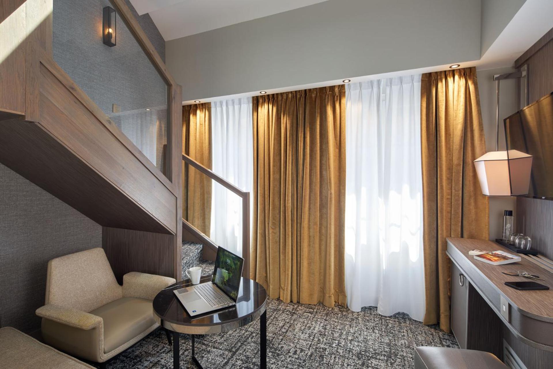 La Lanterne & By Timhotel Hotel Paris