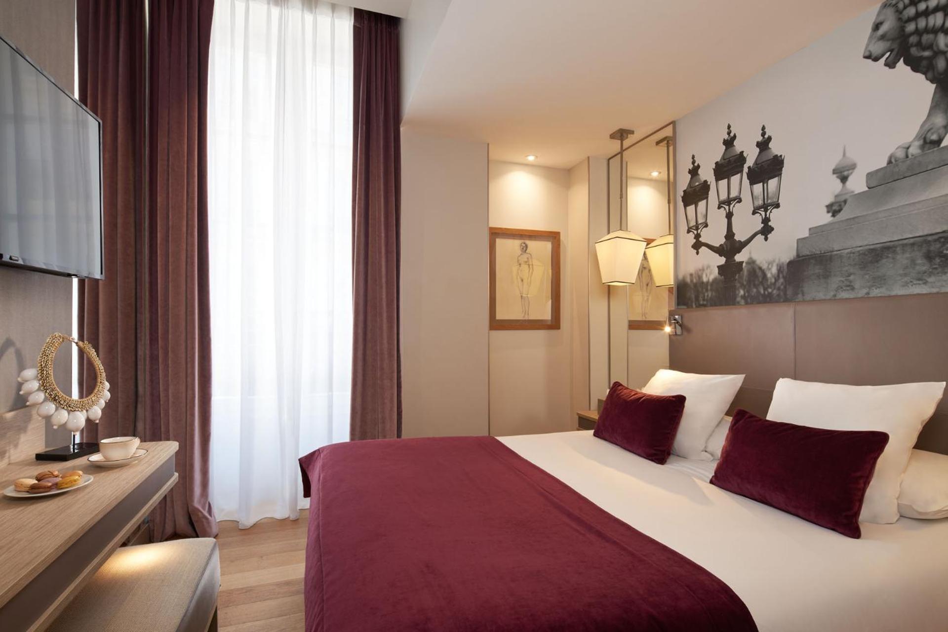 Hotel La Lanterne & By Timhotel