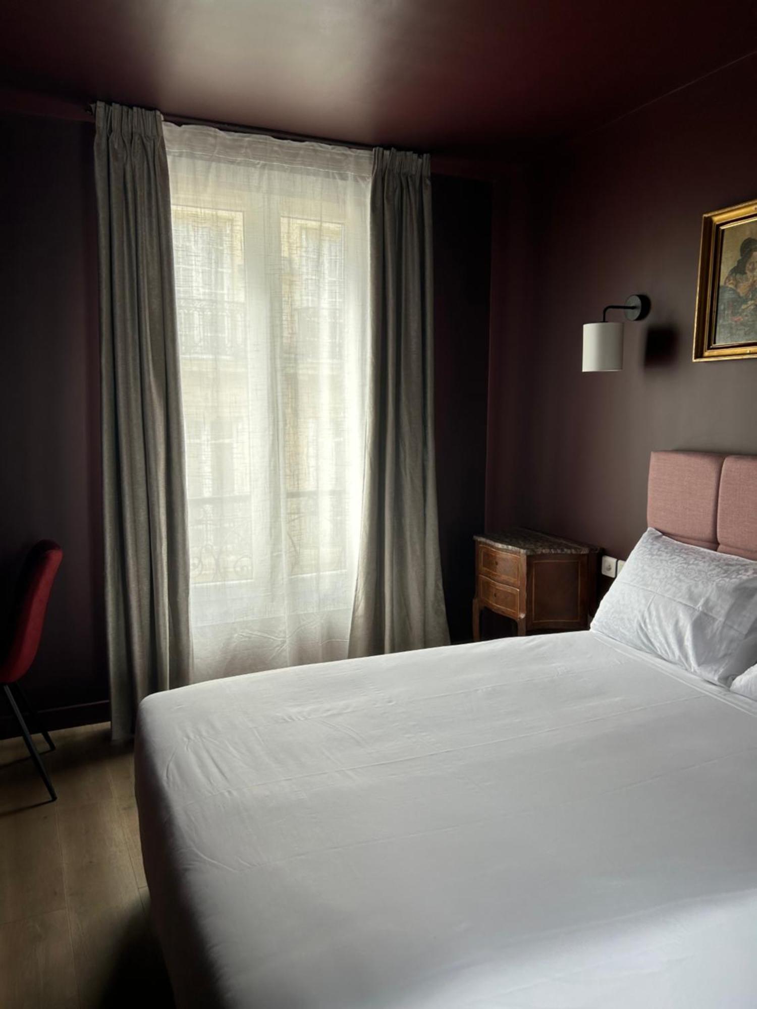 Maat Etoile 2* Paris