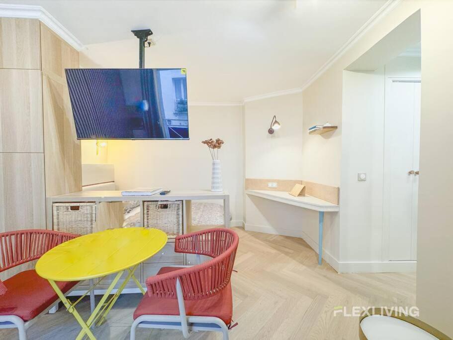 Apartment Luxury In Center Paris