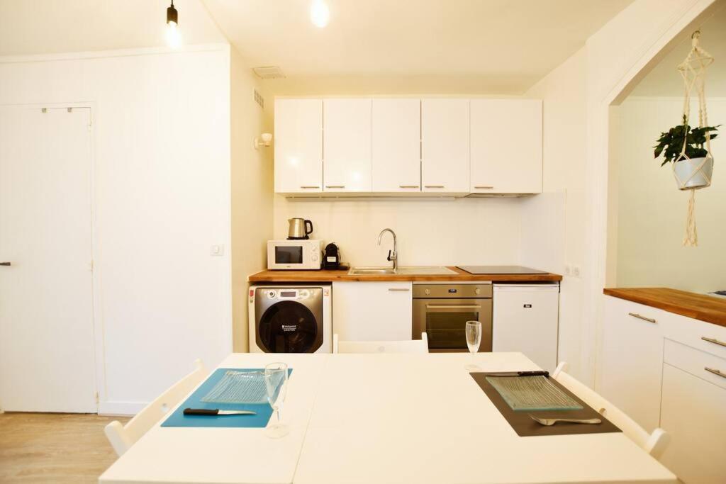 Cozy Studio@place Des Vosges Apartment Paris