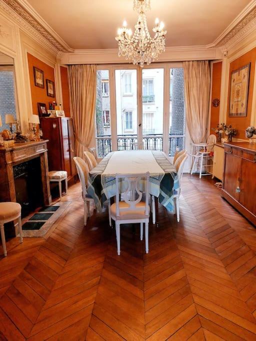 Bel Centre Apartment Paris