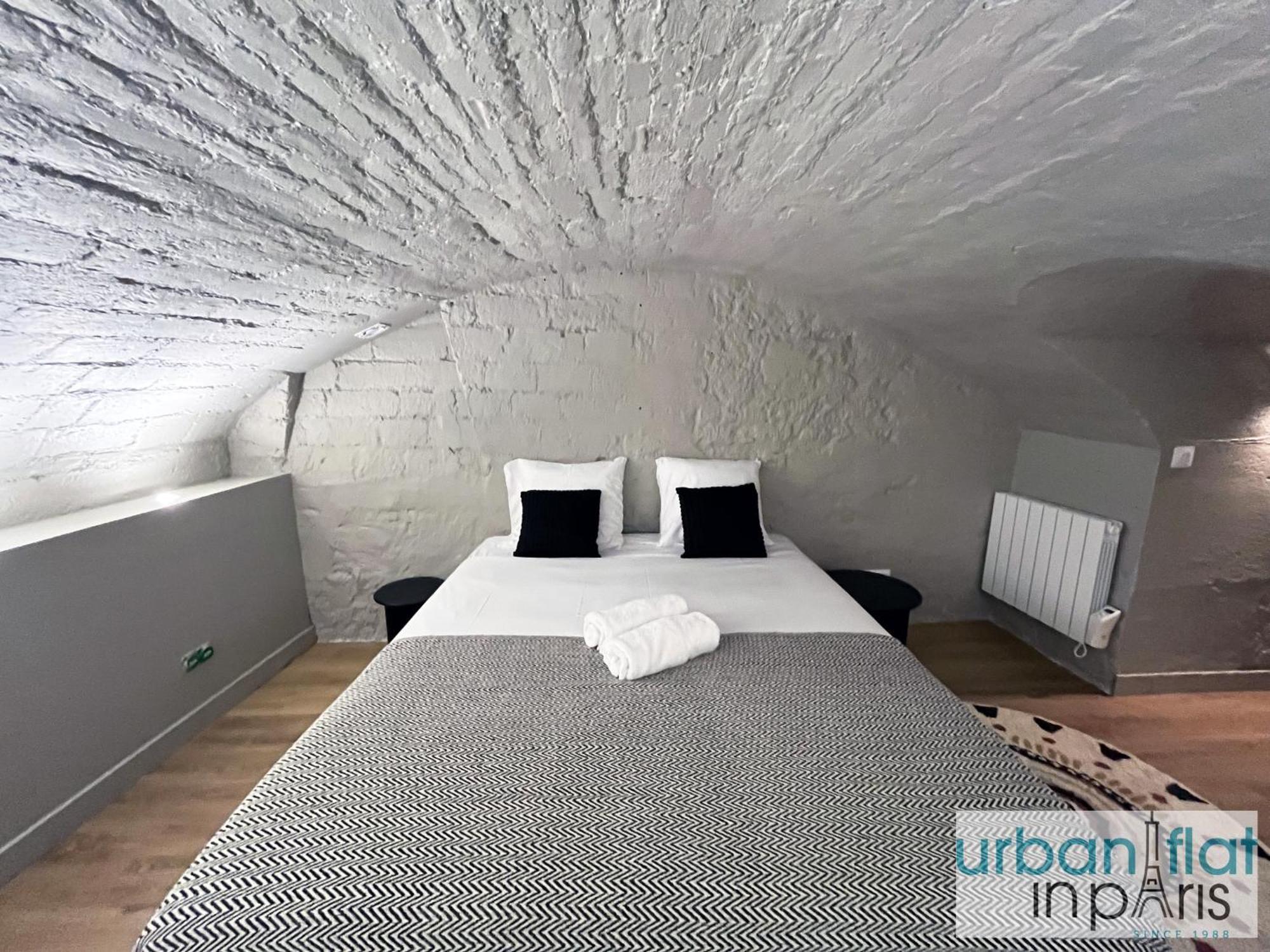 Urban Flat 01 - Charming 2 Bedroom Flat In Montorgueil * Paris