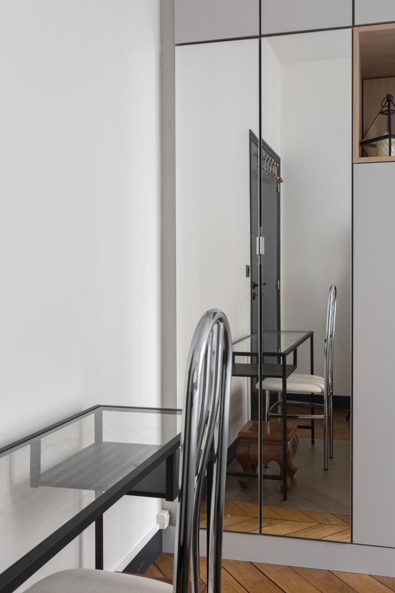 Veeve - Porcelain Pelouse Apartment