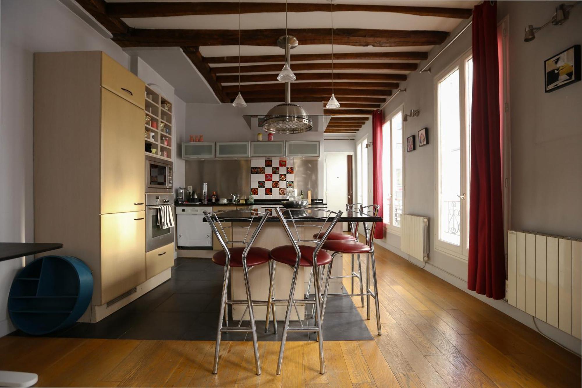 Au Coeur Du Marais Apartment