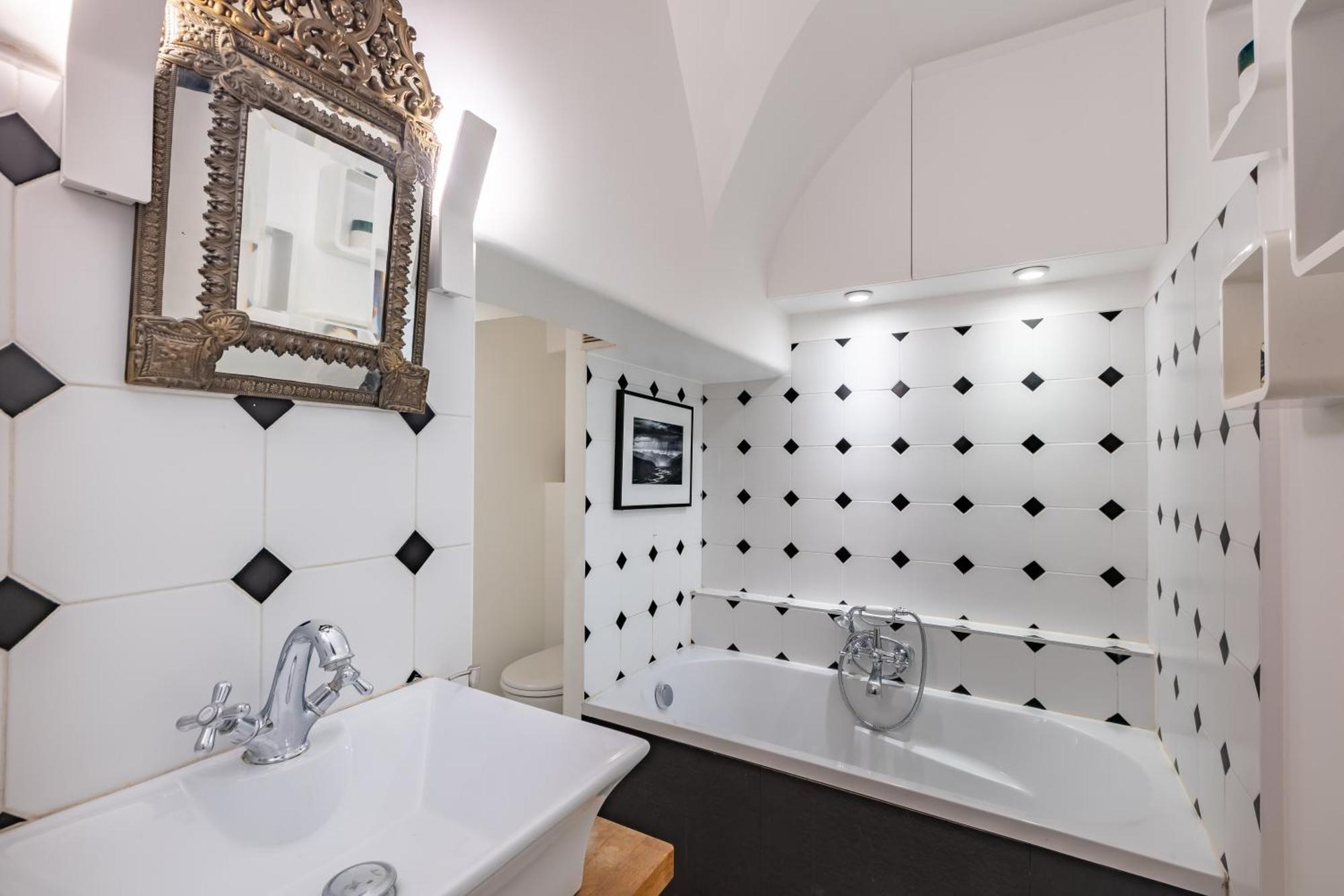 Apartment Spacieux 17eme - Batignolles *