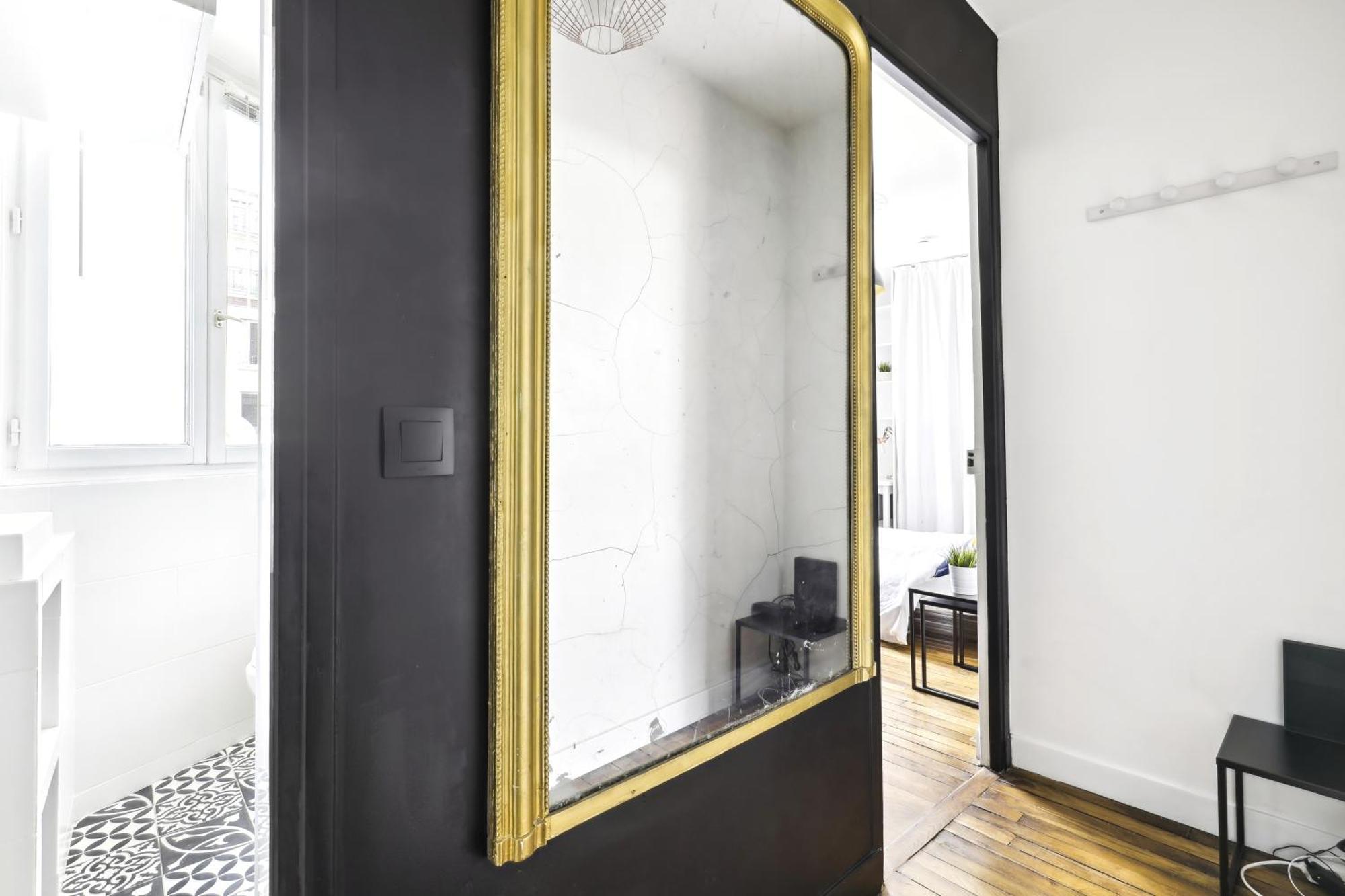 Apartment Lovely Floor Near Montmartre *