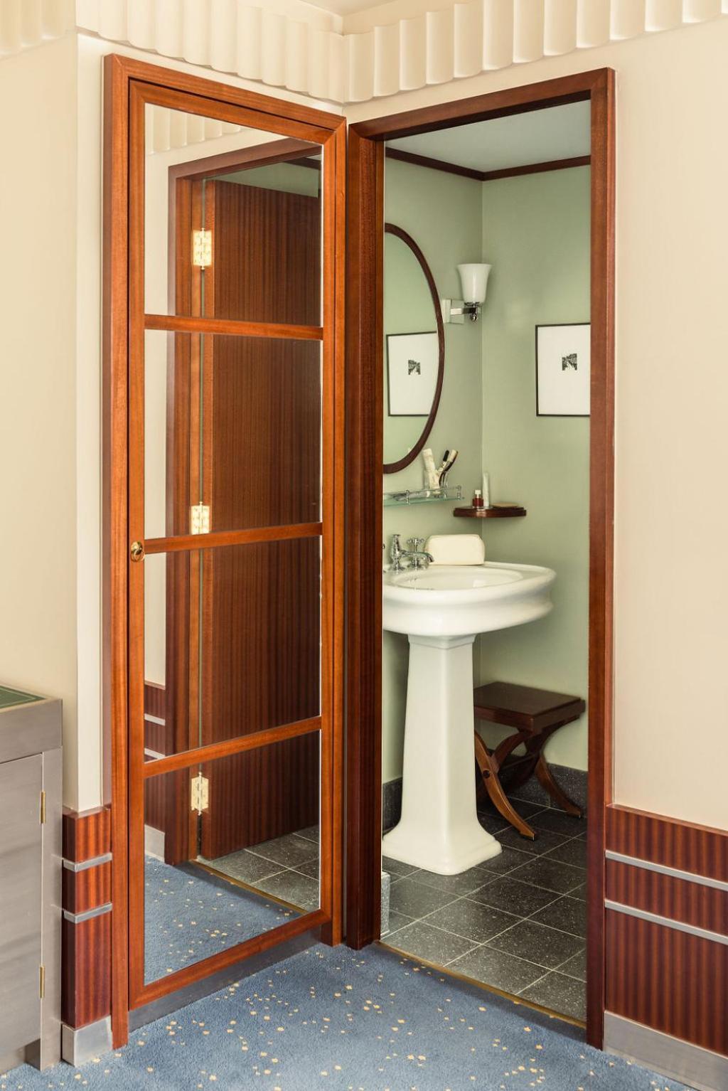Saint Germain Des Prés Hotel Paris