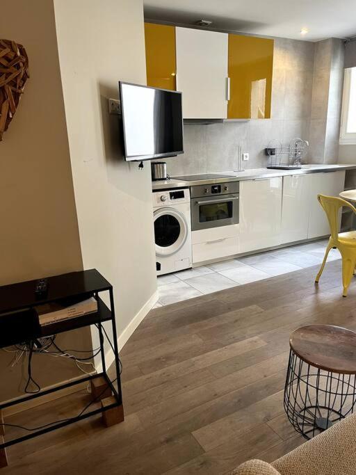 Appartement 4 Personnes - St Lazar Sur Cour Paris