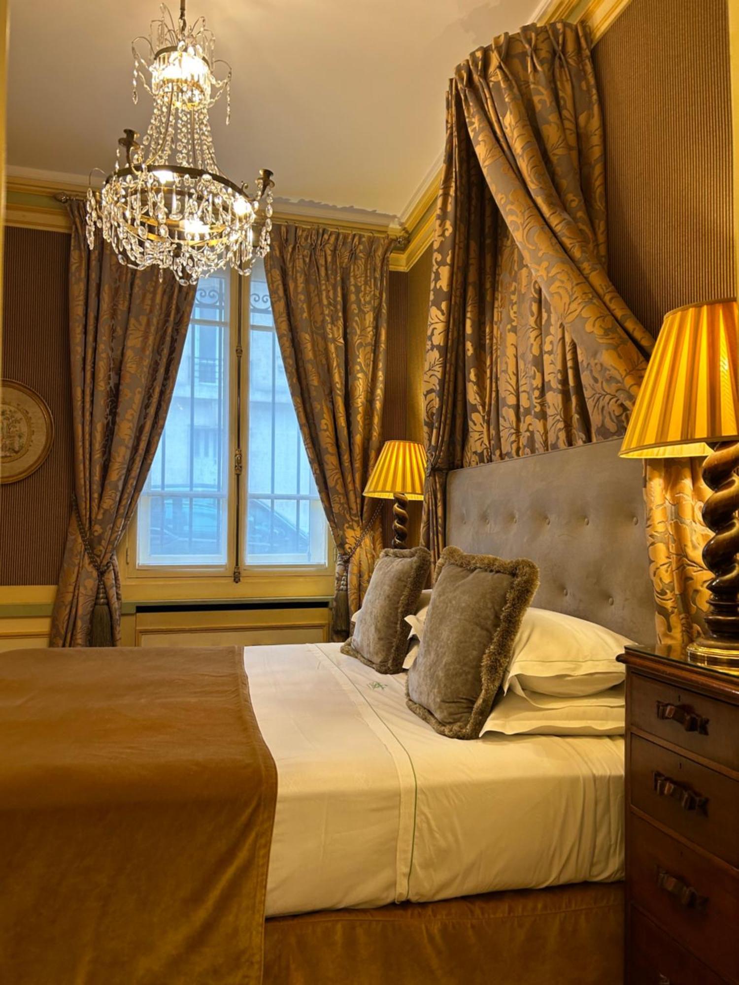 Duc De St-simon 4* Paris